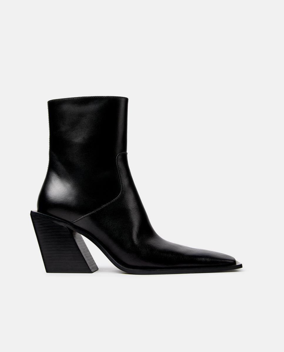Imagen 0 de Botines estilo cowboy escandalo de piel Negro