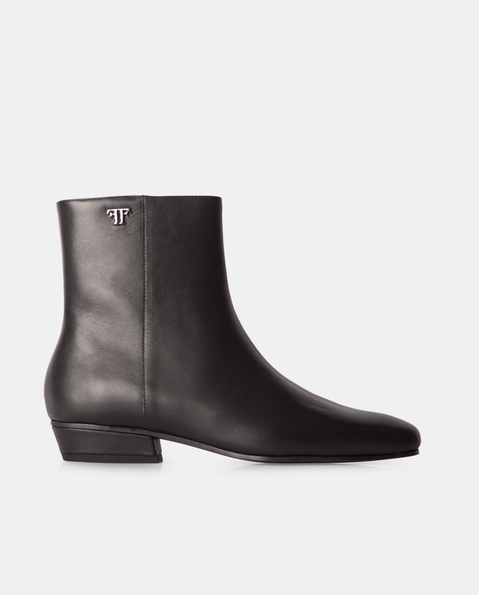 Botines de mujer confeccionados en calf con cremallera para la apertura - Farrutx - Negro Negro-1