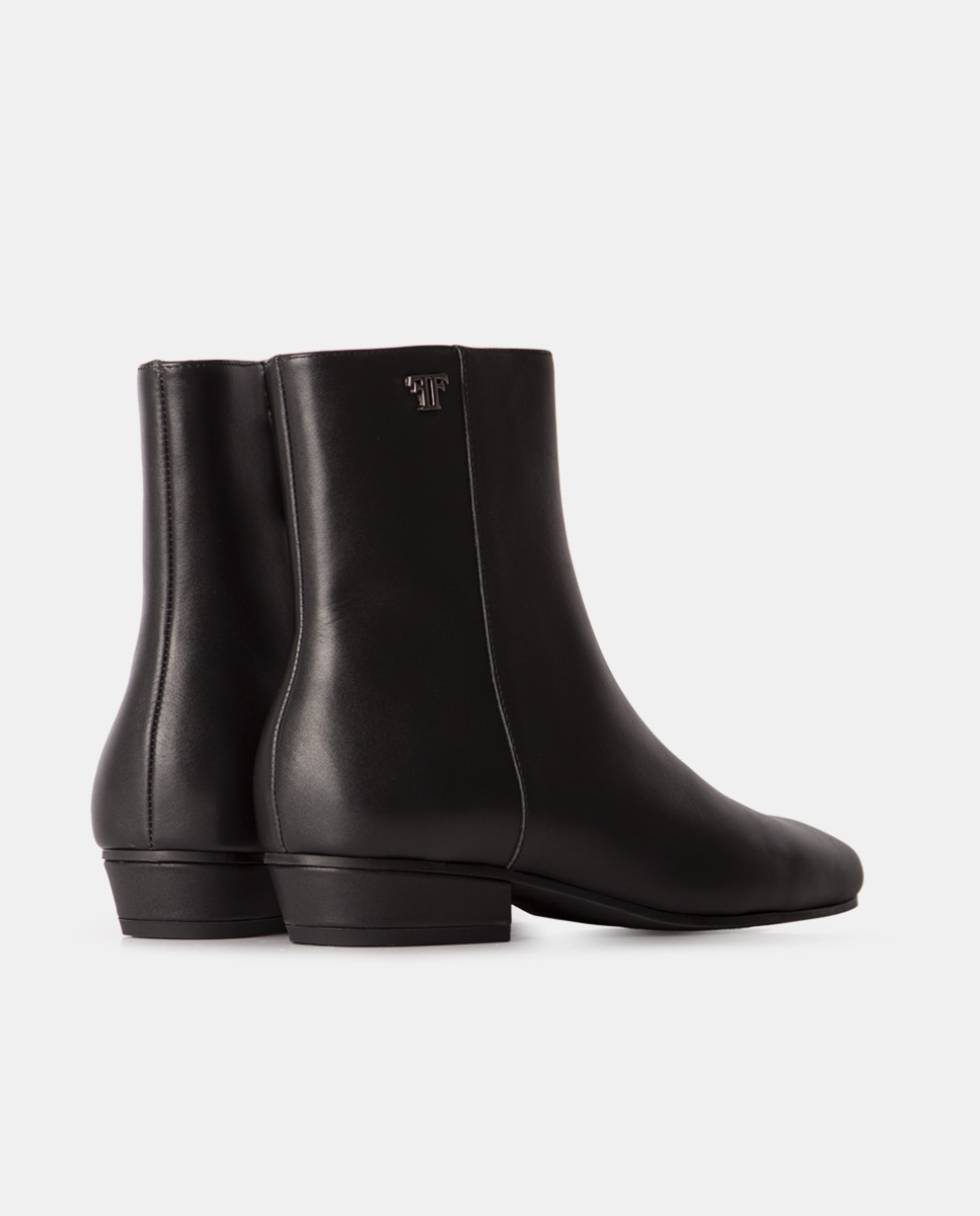 Botines de mujer confeccionados en calf con cremallera para la apertura - Farrutx - Negro Negro-2