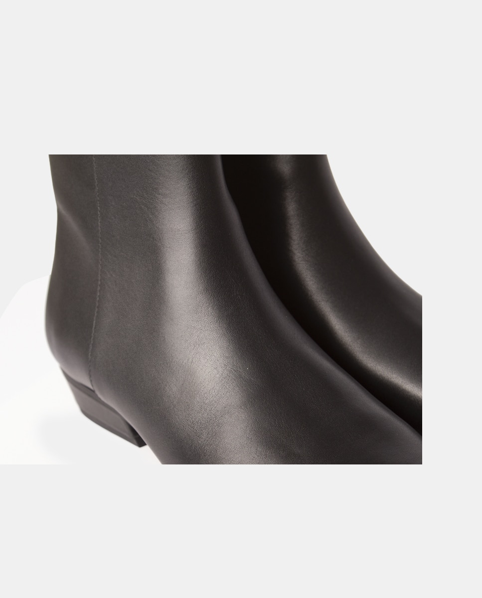 Botines de mujer confeccionados en calf con cremallera para la apertura - Farrutx - Negro Negro-4