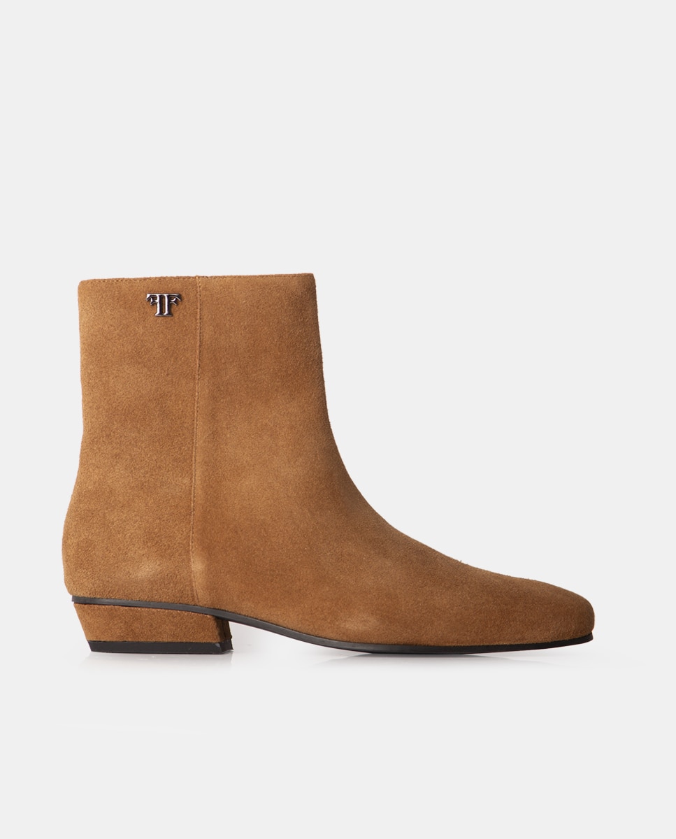 Botines de mujer confeccionados en velour con cremallera para la apertura - Farrutx - Camel Camel-1