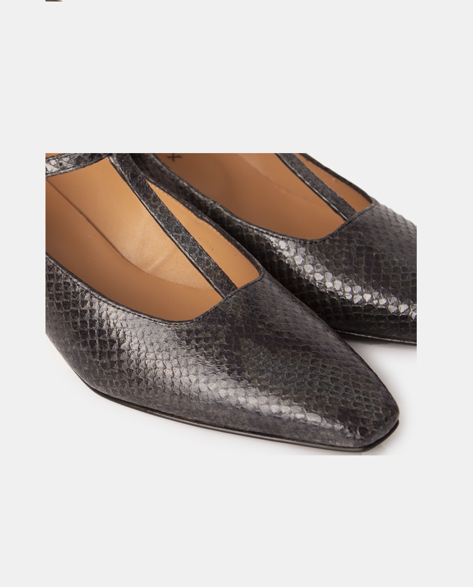 Zapatos de salón confeccionados en piel grabada pitón de puntera cuadrada - Farrutx - Negro Negro-4