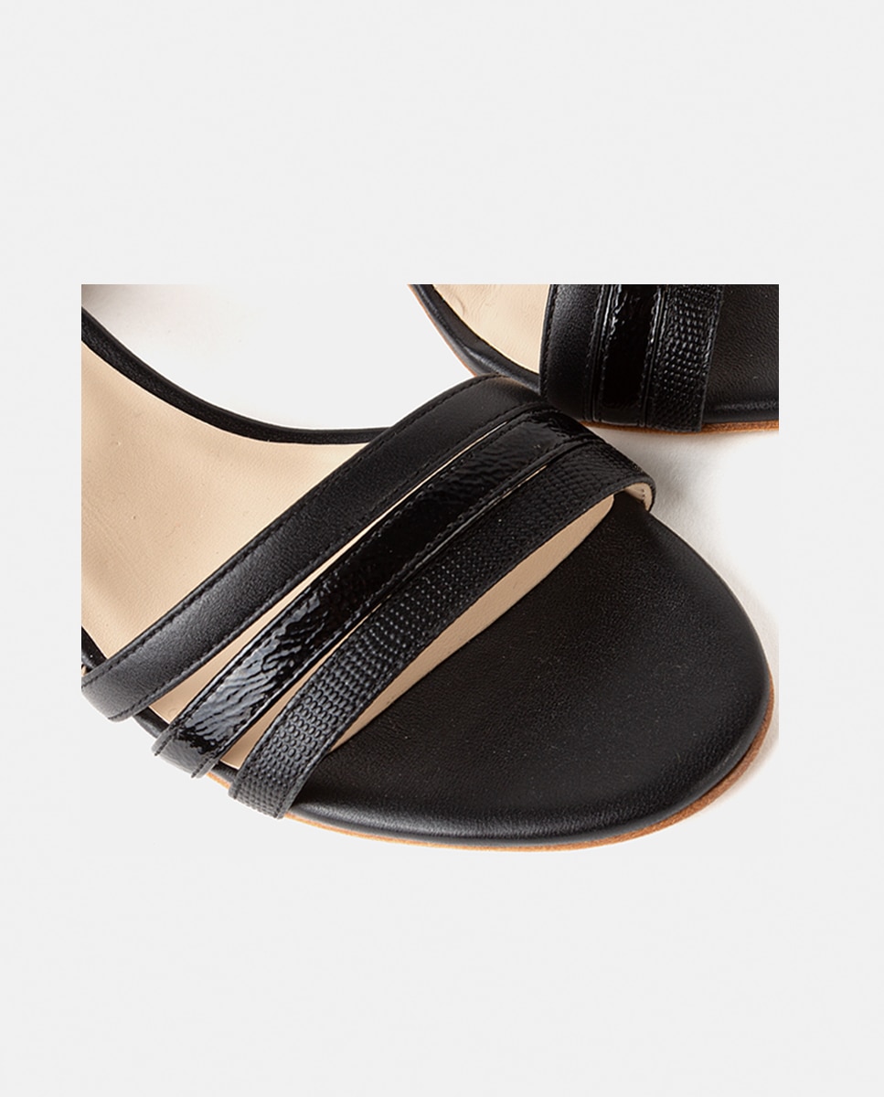 Sandalia de mujer confeccionada en napa - Farrutx - Negro Negro-2