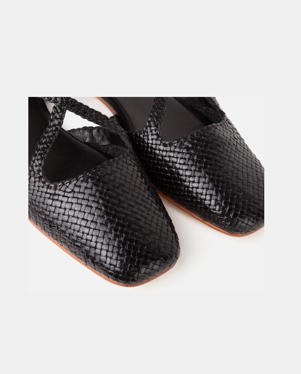Zapatos de salón de mujer de confeccionados en napa trenzada - Farrutx - Negro Negro-2