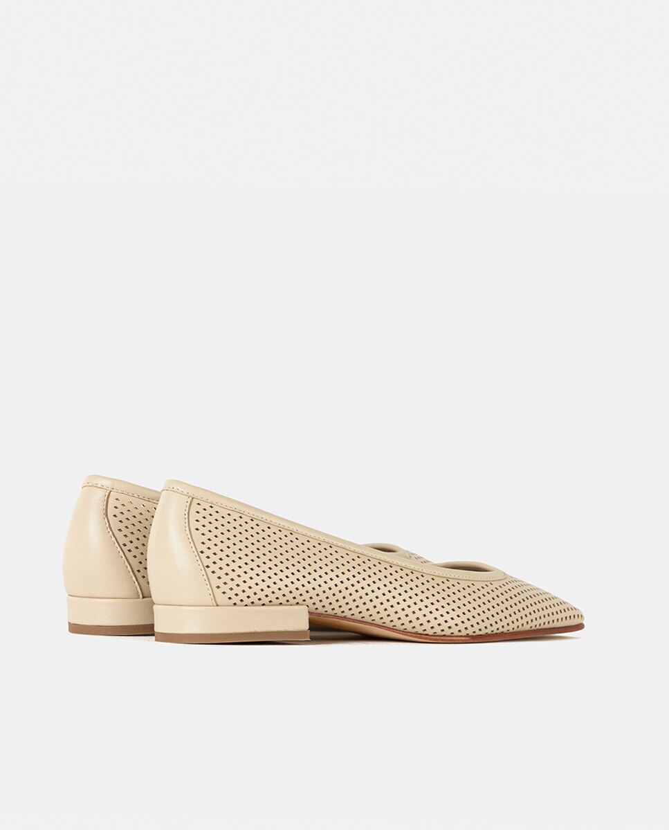 Bailarinas con tacón de mujer confeccionadas en napa con picados - Farrutx - Beige Beige-4