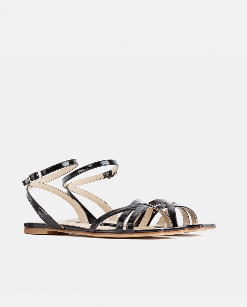 Sandalia plana de mujer confeccionada en charol - Farrutx - Negro Negro-3