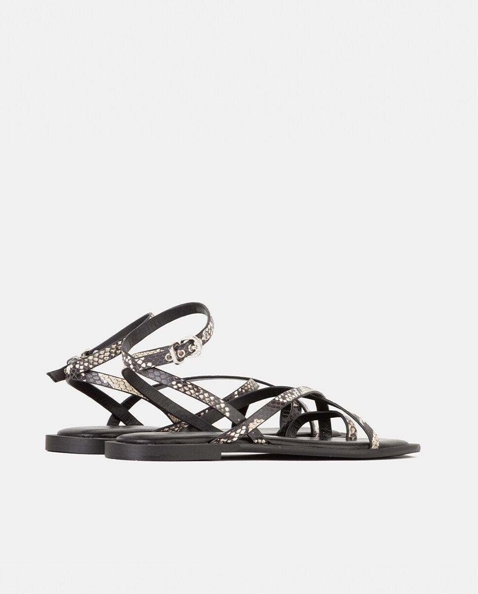 Sandalia plana de mujer confeccionada en piel calf grabado efecto pitón - Farrutx - Negro Negro-4