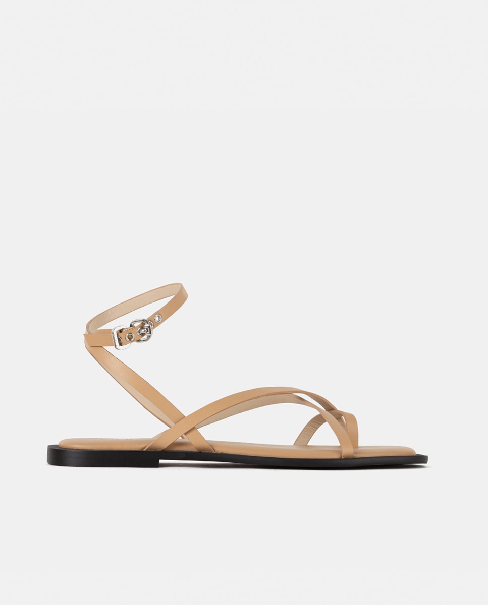 Sandalia plana de mujer confeccionada en piel calf - Farrutx - Natural Natural-1