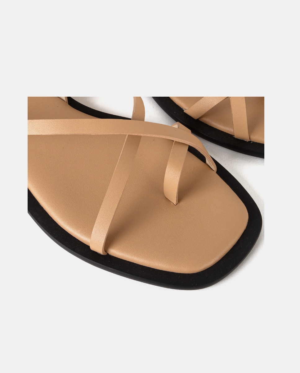 Sandalia plana de mujer confeccionada en piel calf - Farrutx - Natural Natural-2