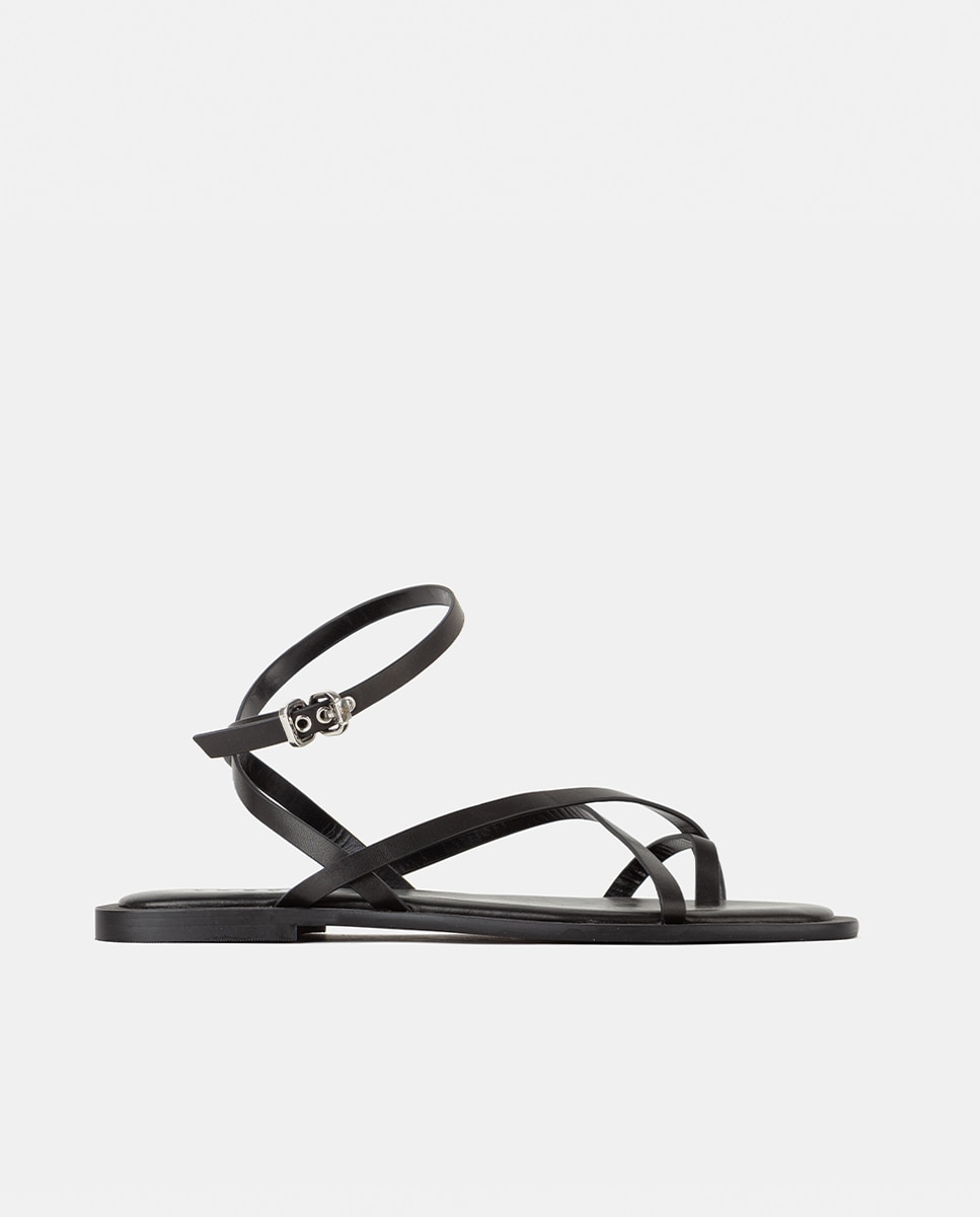 Sandalia plana de mujer confeccionada en piel calf - Farrutx - Negro Negro-1