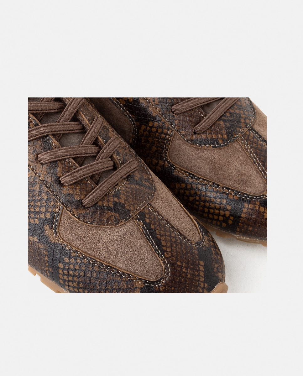 Zapatillas deportivas de mujer elaboradas en piel con grabado de estampado animal - Farrutx - Estampado Estampado-2