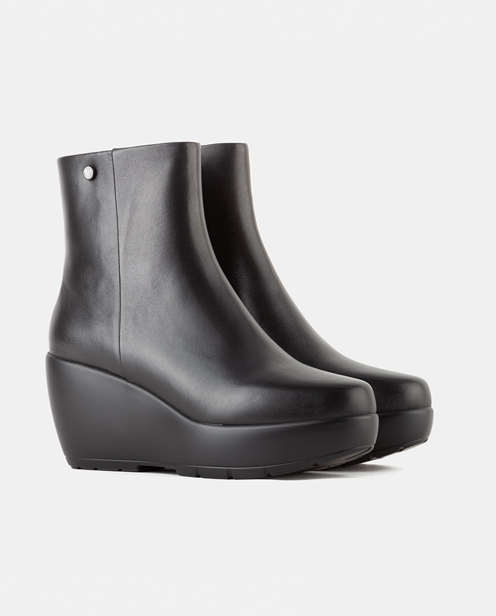 Botines de mujer confeccionados en napa con cremallera interior y cuña 14 cm - Farrutx - Negro Negro-3