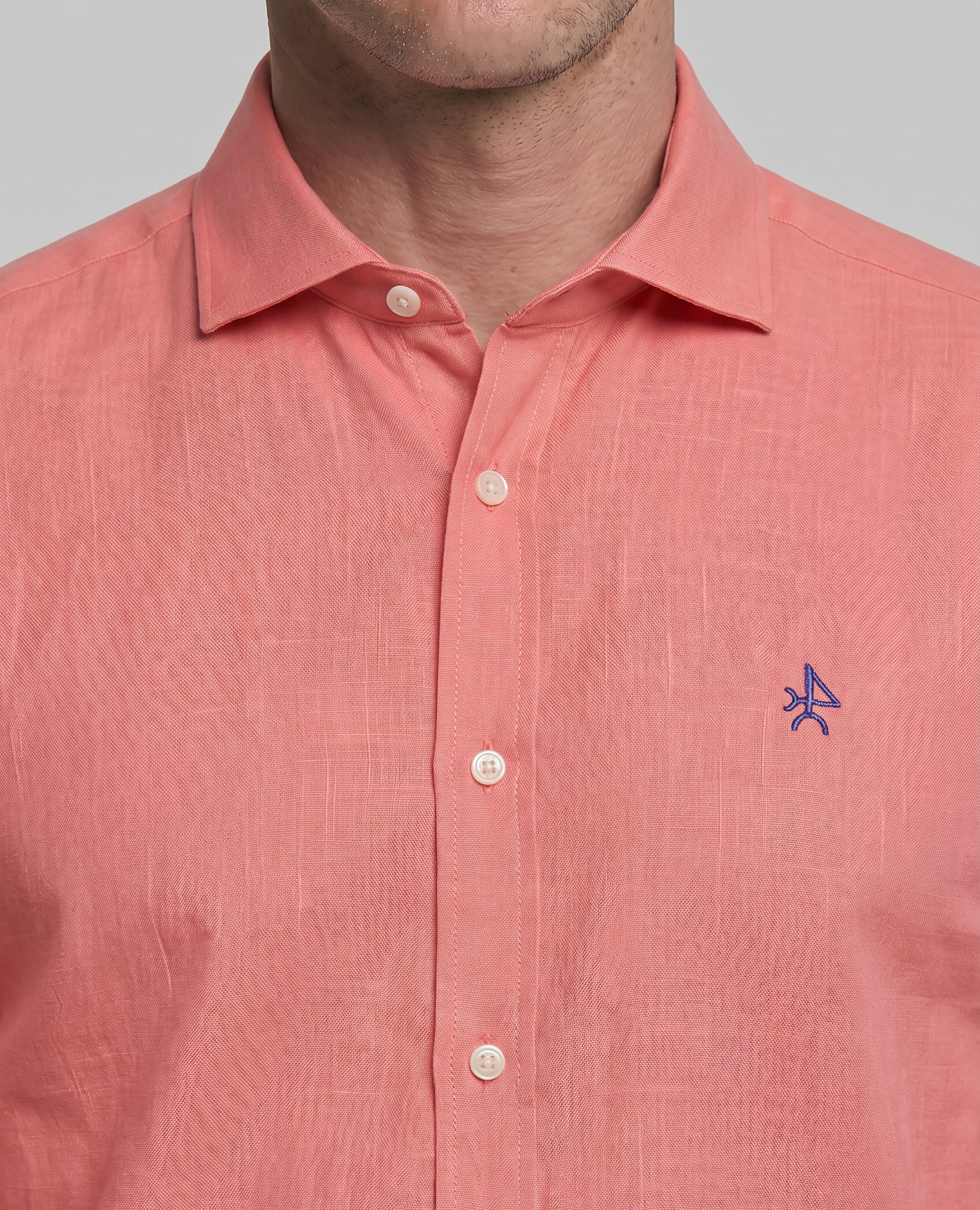 Imagen 3 de Camisa lino de hombre corte classic lisa - Valecuatro - Coral Coral