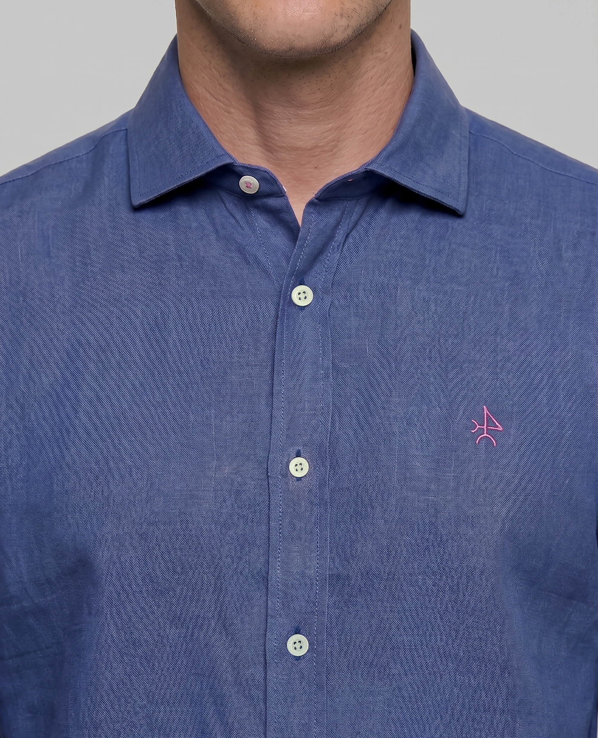 Imagen 3 de Camisa lino de hombre corte classic lisa - Valecuatro - Azul marino Azul marino