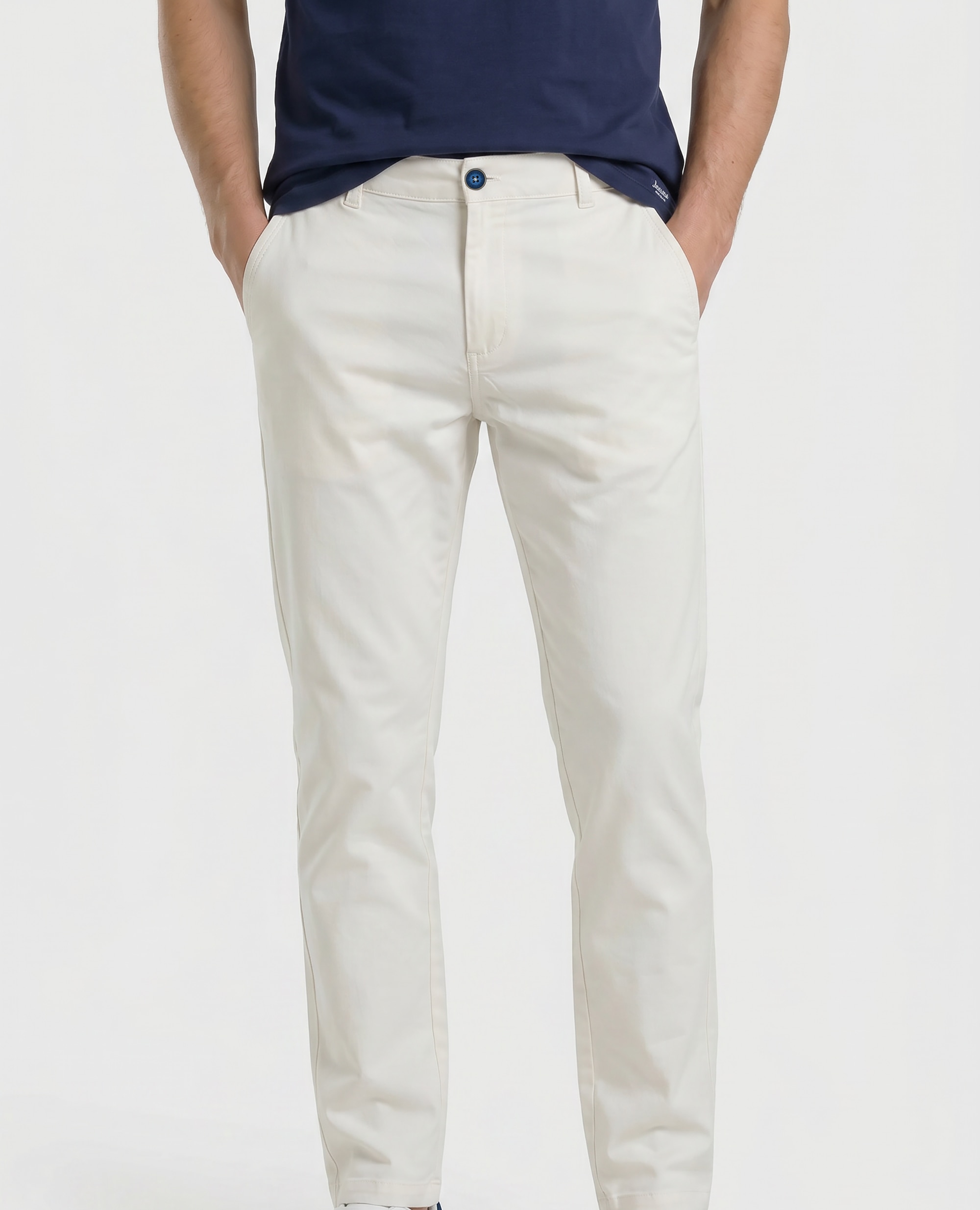 Chino de hombre corte regular fit - Valecuatro - Blanco roto Blanco roto-2