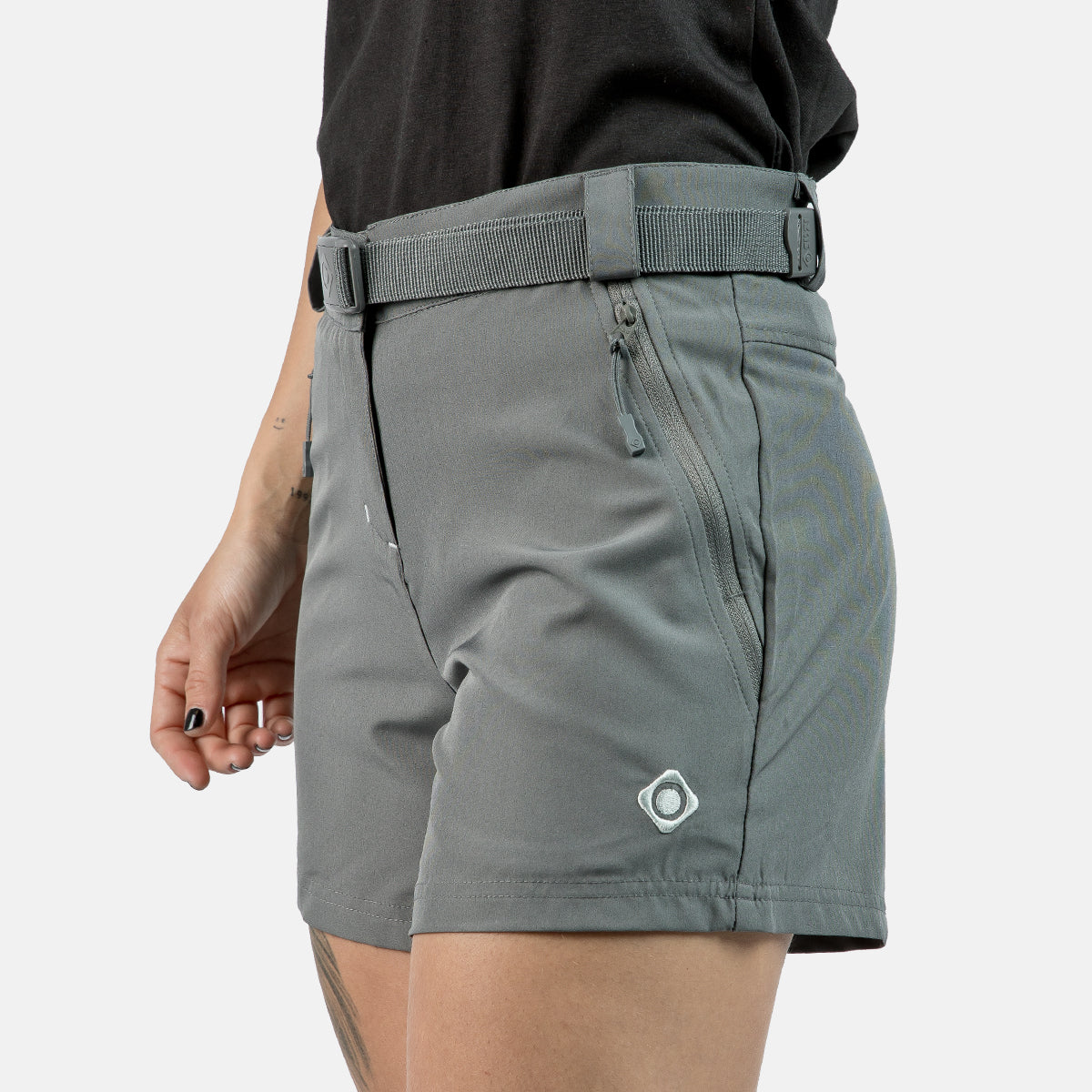 Imagen 4 de Bermuda de mujer NAGELA II Izas - Anthracite Anthracite