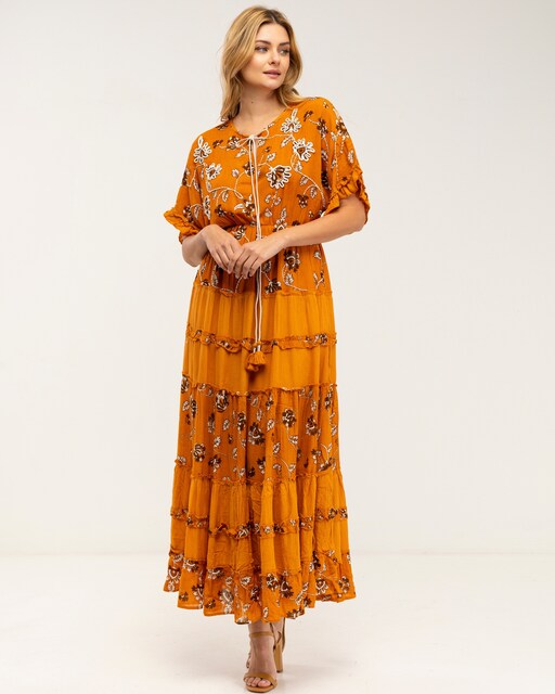 Imagen 0 de Vestido maxi floreado con detalles bordados y lentejuelas