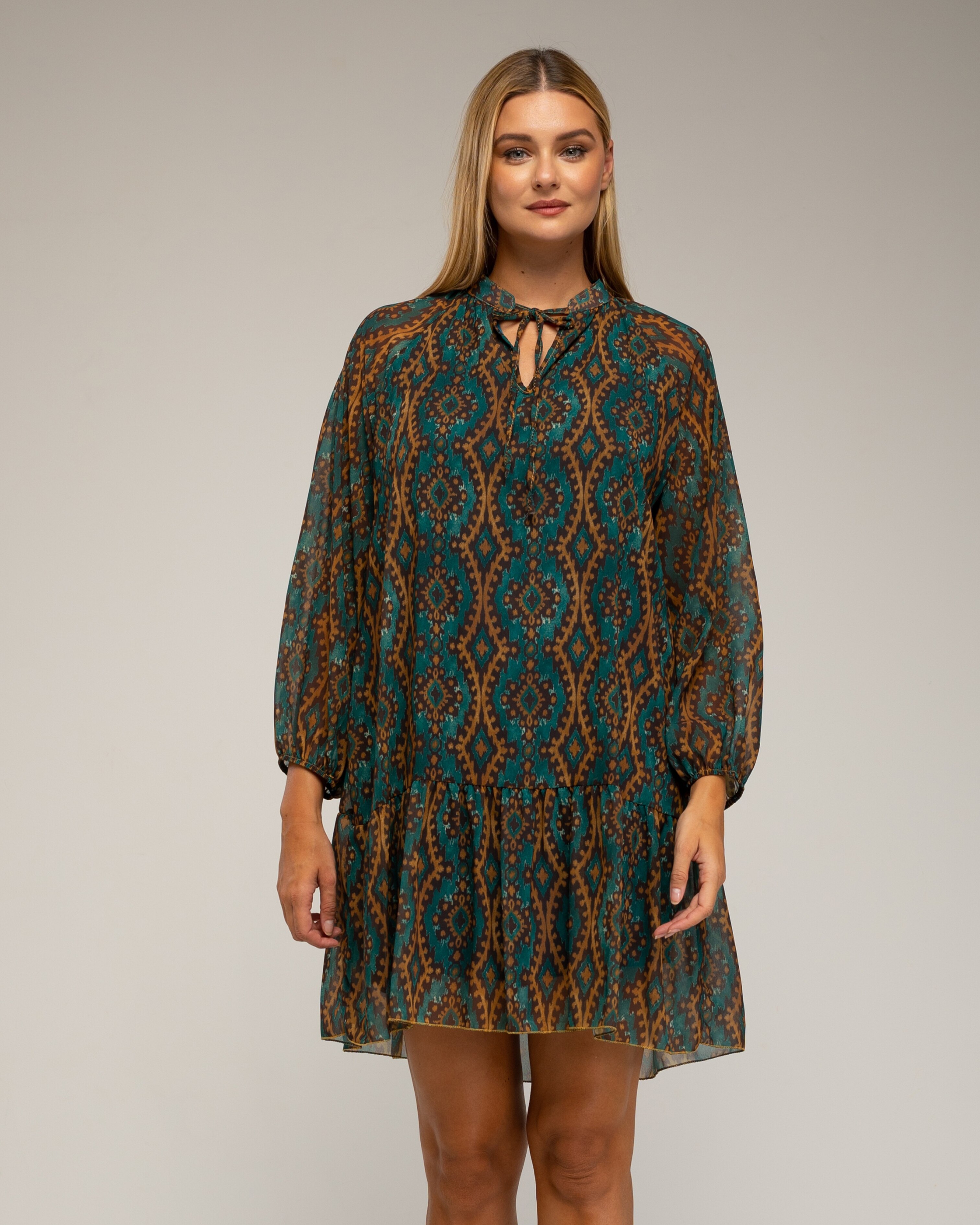 Vestido con estamampado geométrico con vuelo en el bajo - Tantra - Turquesa Turquesa-2