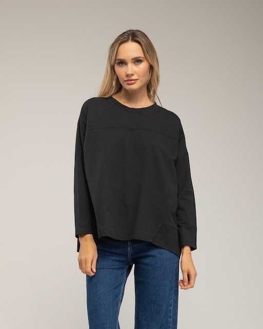 Imagen 0 de Camiseta de mujer oversize con cortes transversales y verticales