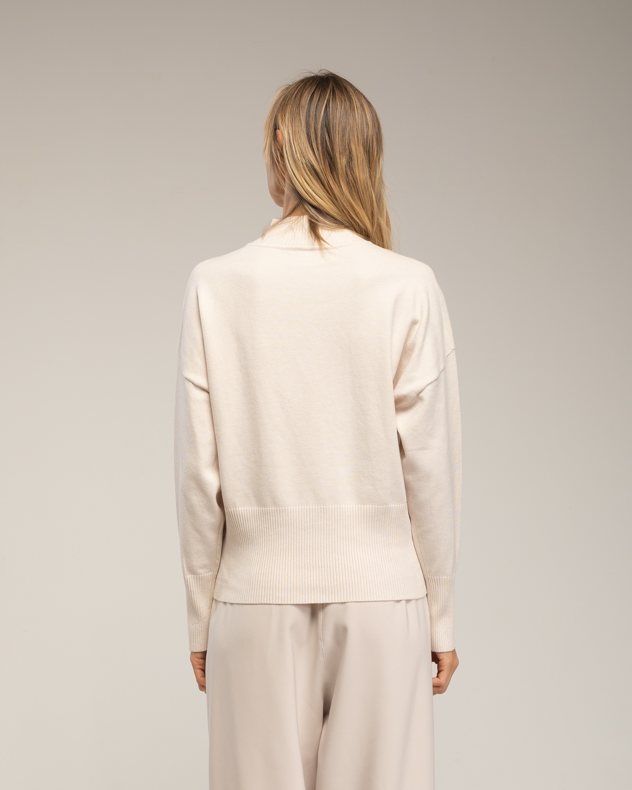 Jersey de mujer con rombo y detalles de strass - Tantra - Crudo Crudo-2