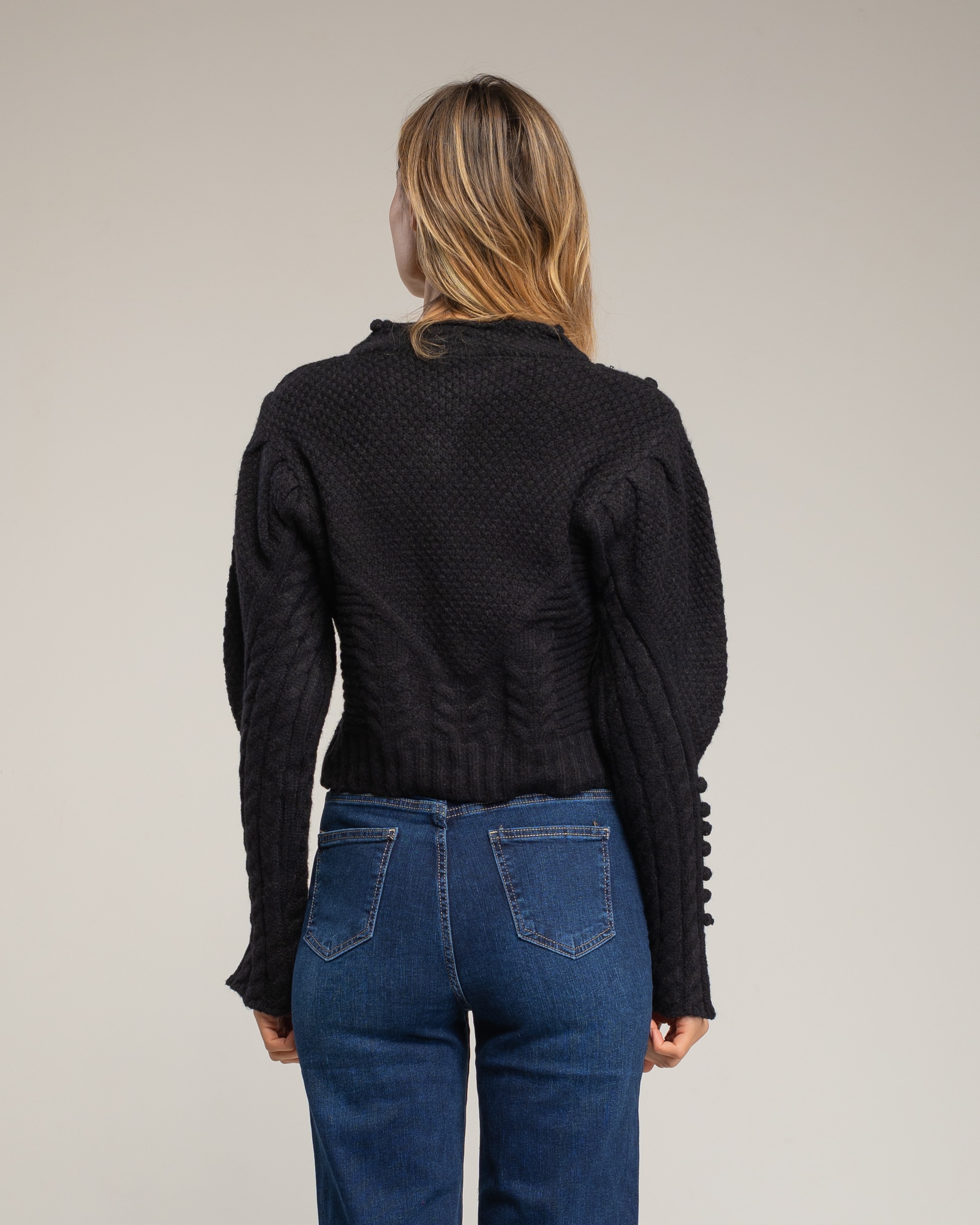 Cárdigan de mujer de punto de crochet con detalles de pompones - Tantra - Negro Negro-2