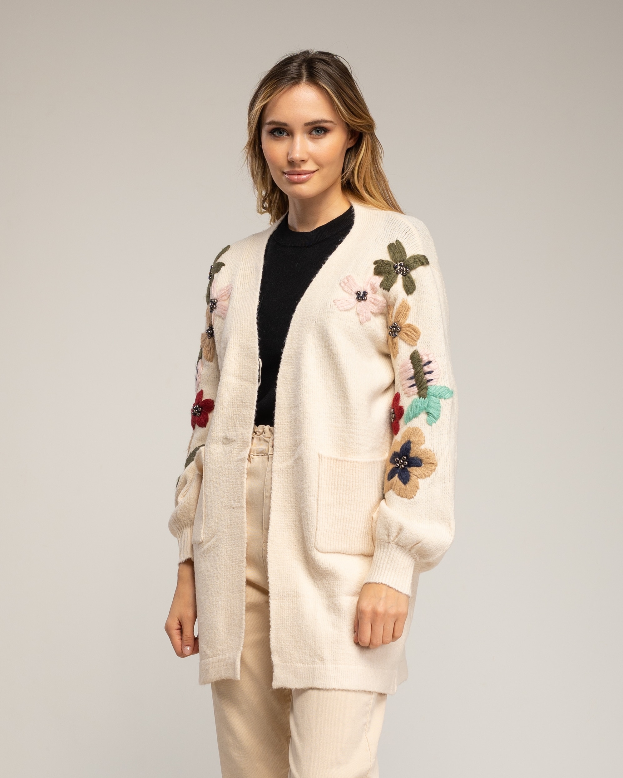 Cárdigan de mujer larga de punto con flores bordadas - Tantra - Beige Beige-1