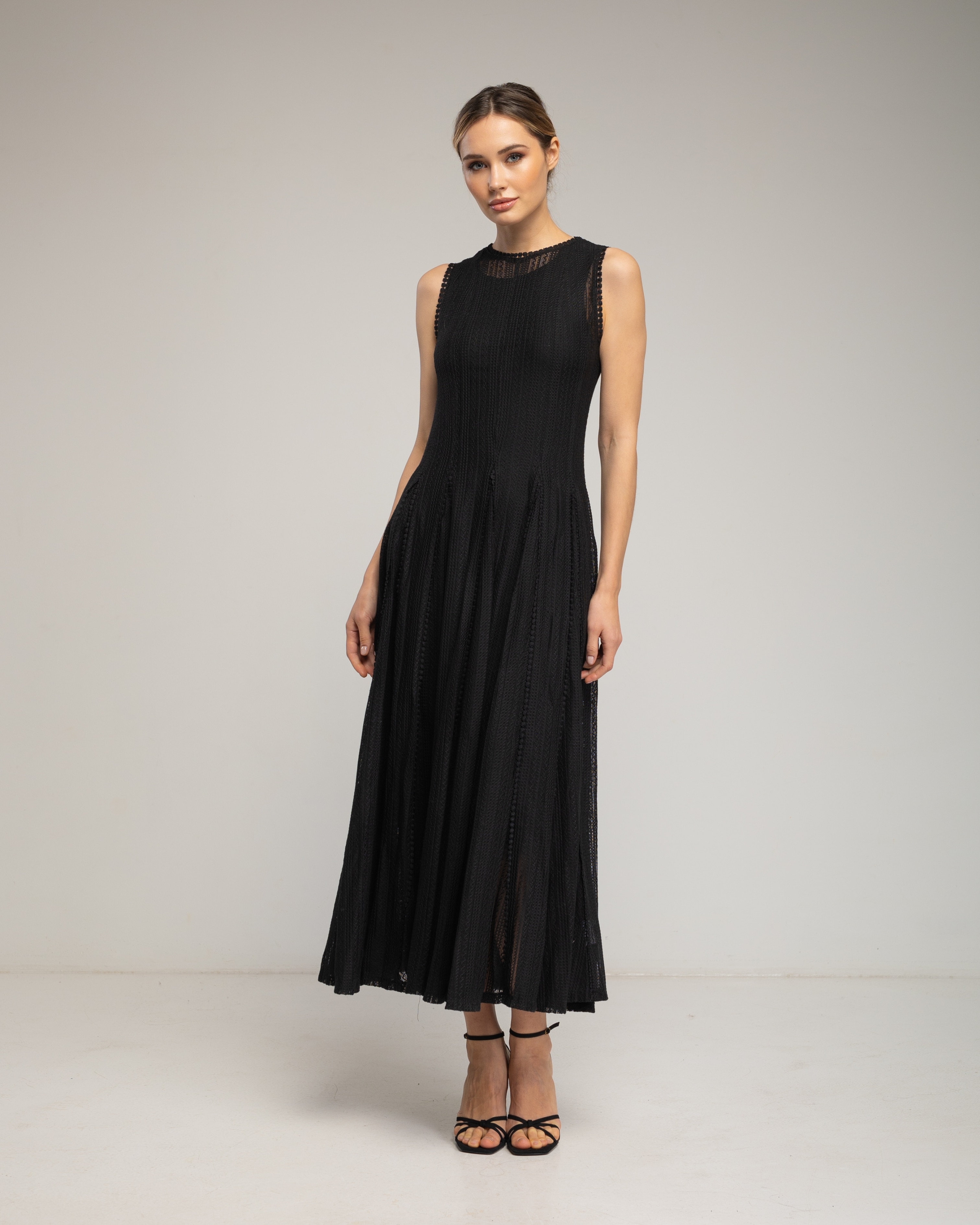 Tantra - Vestido midi con algodón sin mangas de encaje con textura.