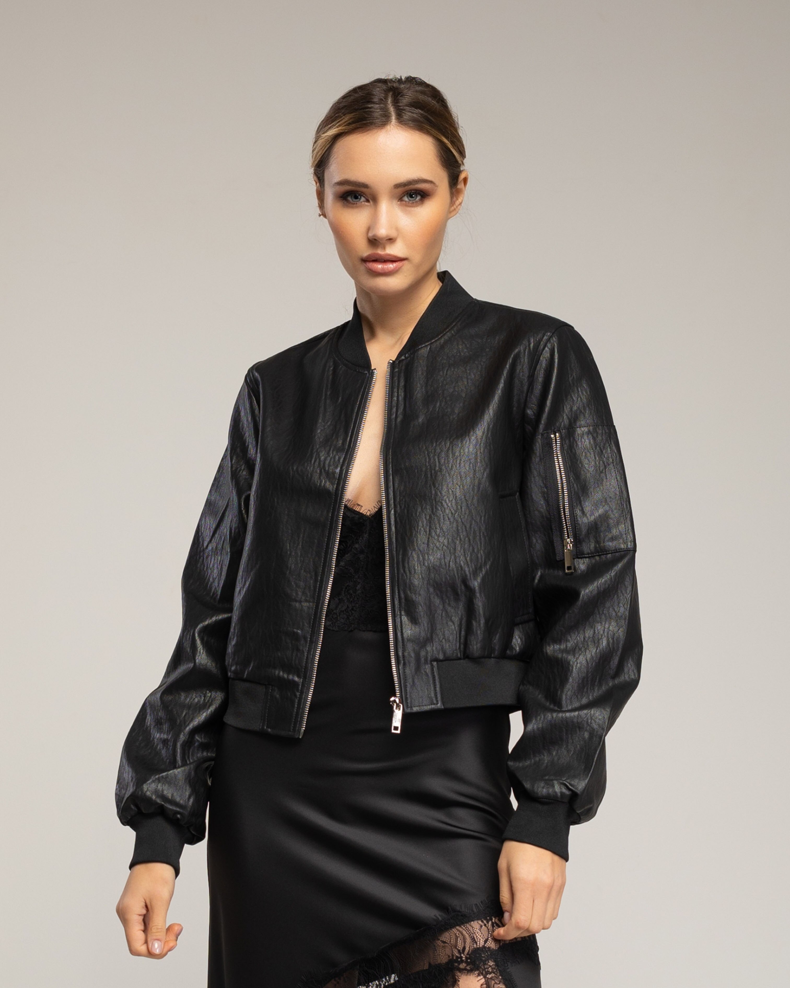 Tantra - Chaqueta de mujer polipiel tipo bomber.