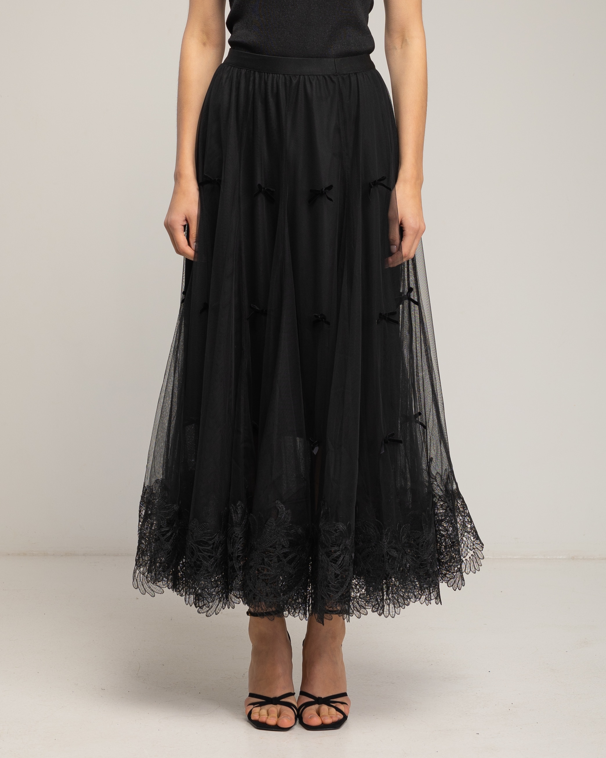 Fada midi de tul, con encaje en la parte inferior y detalles de lazos - Tantra - Negro Negro-2