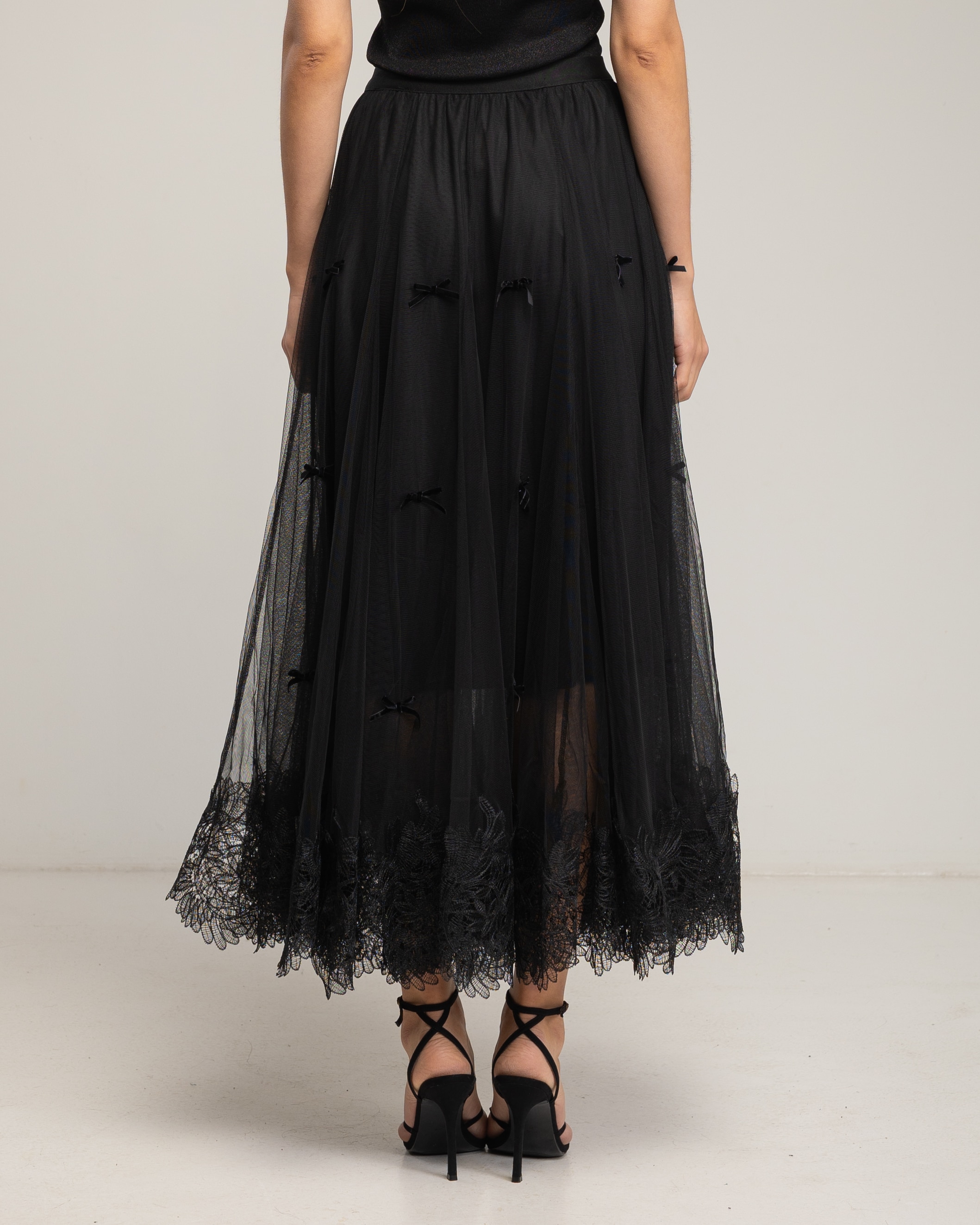 Fada midi de tul, con encaje en la parte inferior y detalles de lazos - Tantra - Negro Negro-3