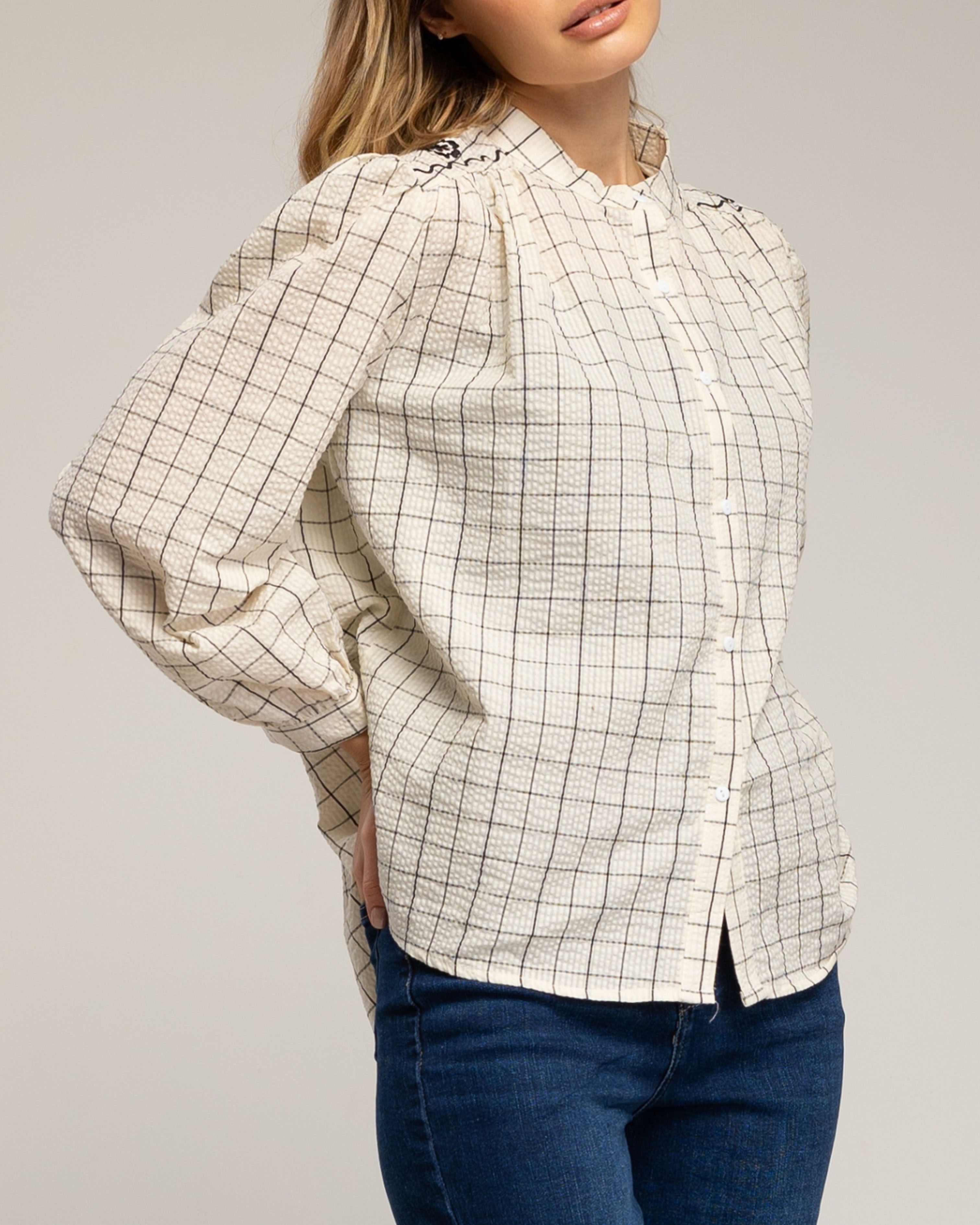 Camisa de mujer de algodón de cuadros con cuello mao y bordados - Tantra - Beige Beige-3