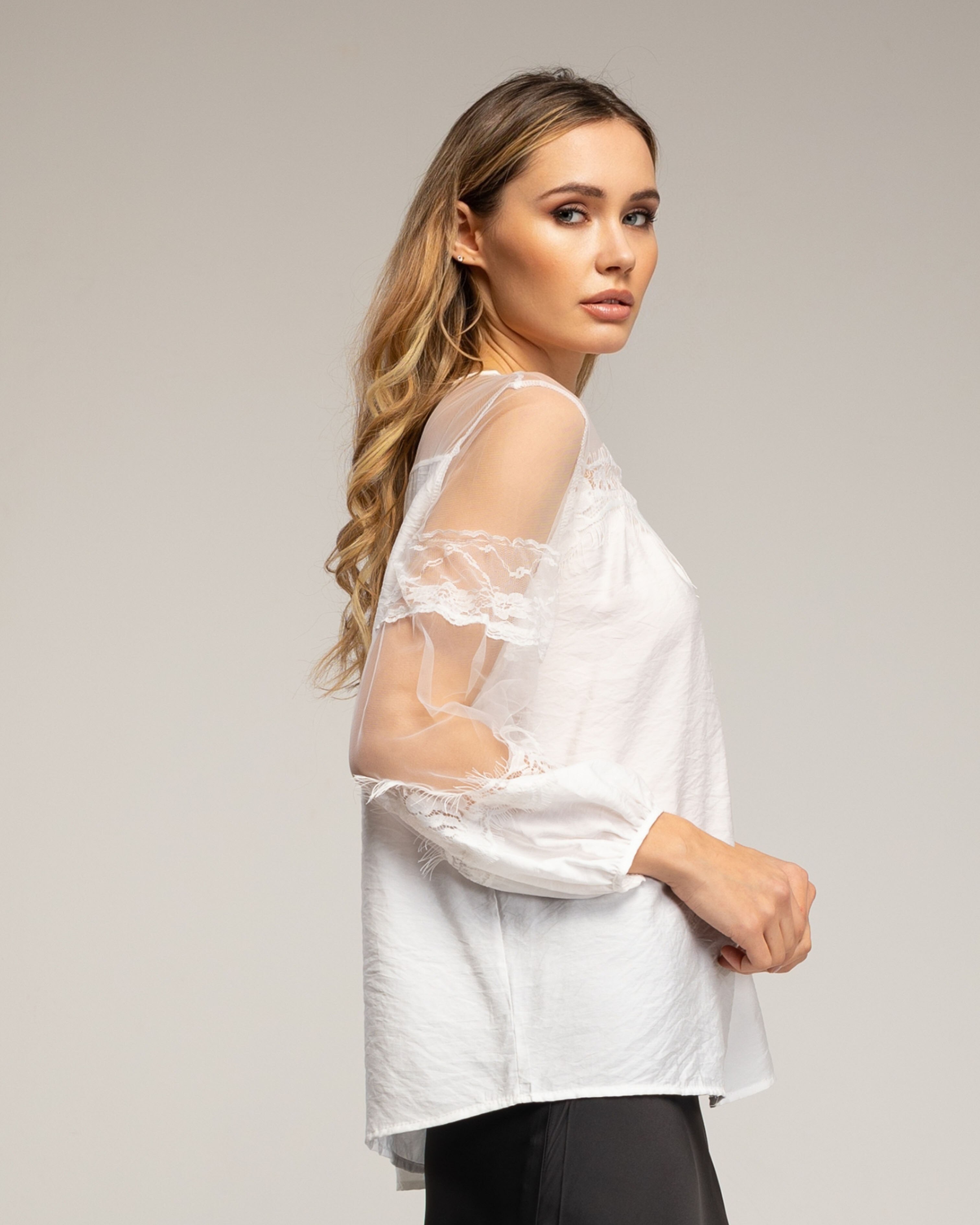 Blusa de mujer de gasa con mangas y hombros de tul - Tantra - Blanco Blanco-3