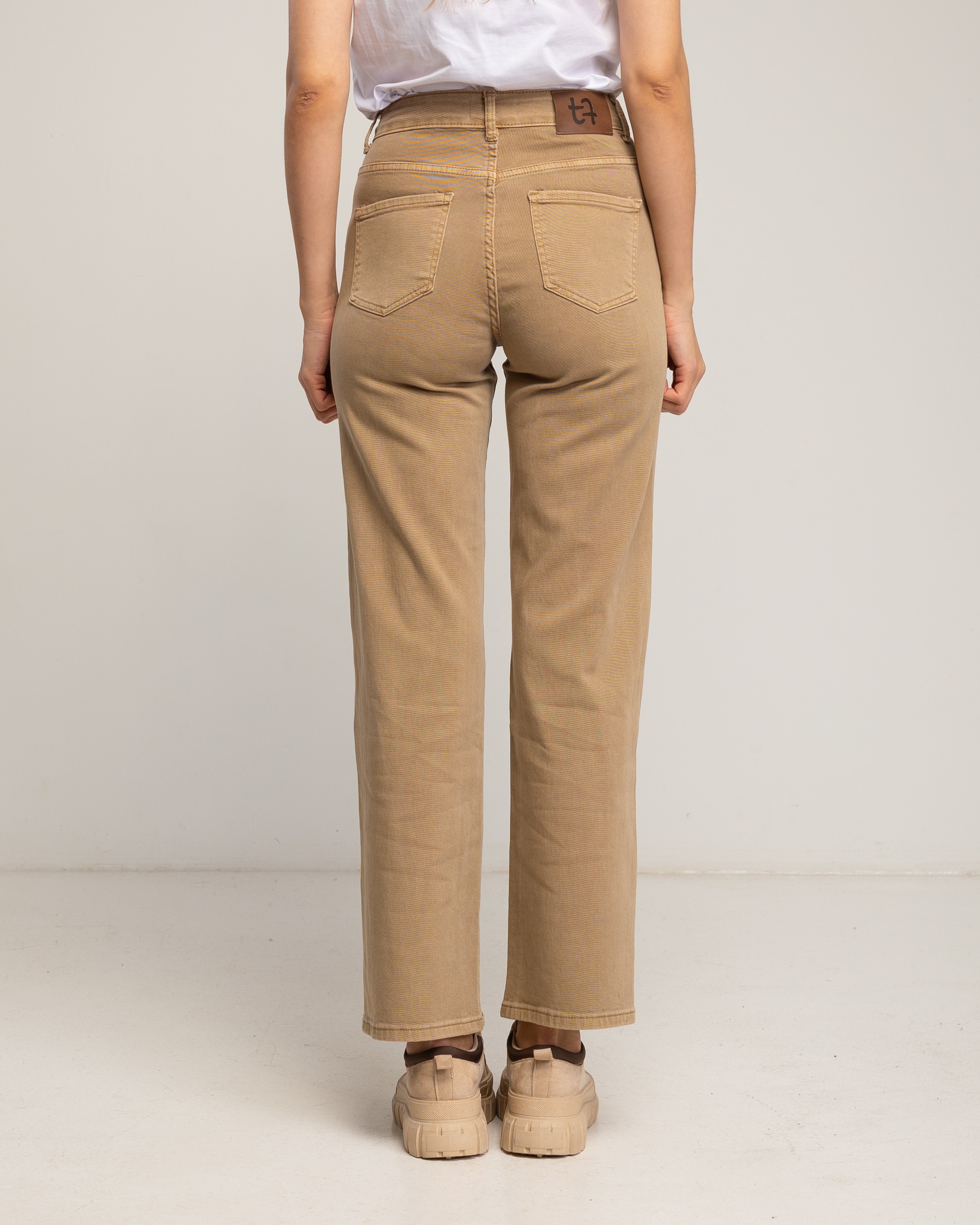 Vaqueros rectos de mujer de corte recto push up básico ancho de tiro alto - Tantra - Camel Camel-3