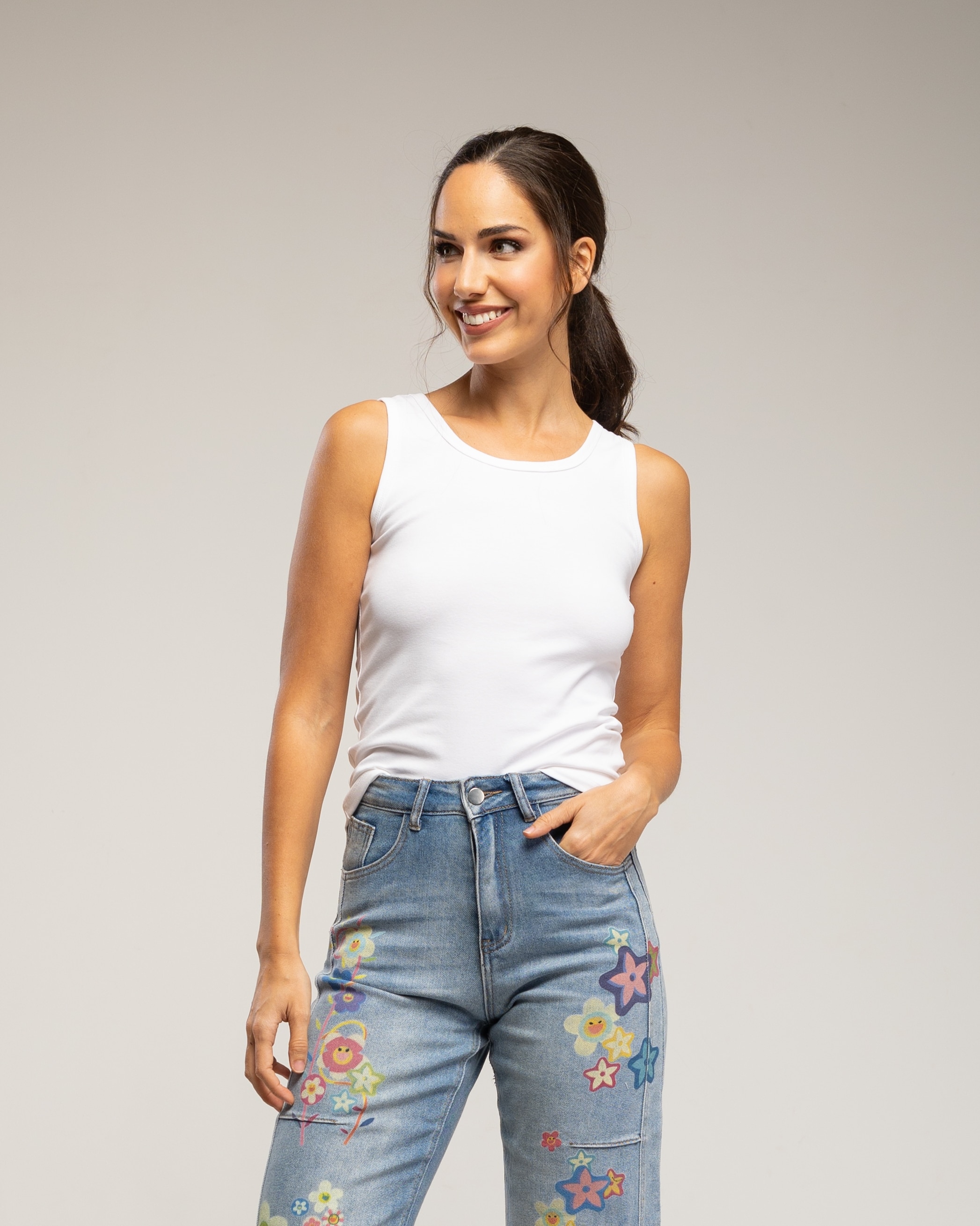 Tantra - Camiseta de mujer tirantes con alas de strass en la espalda.