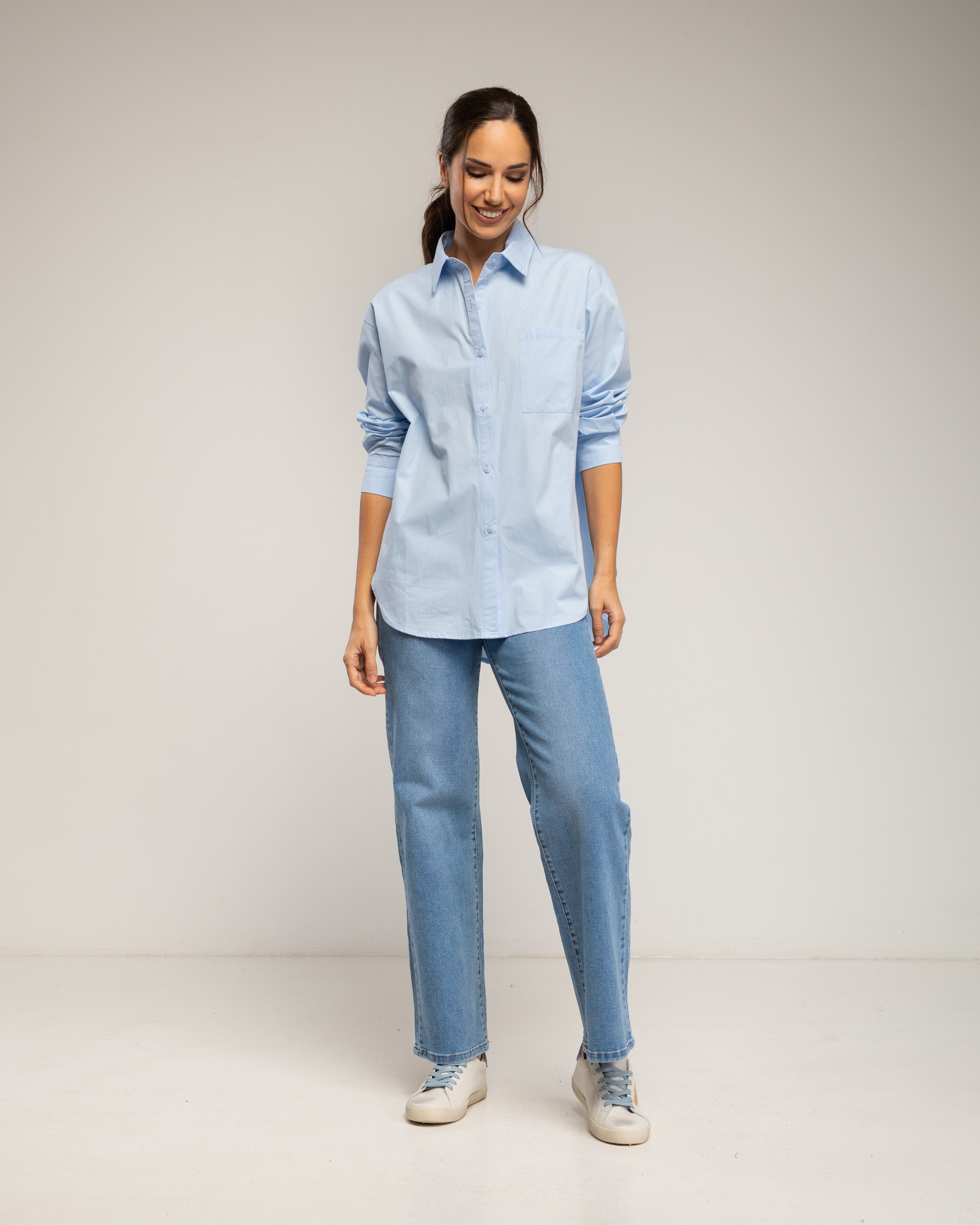 Camisa de mujer de algodón oversize con bolsillo delantero - Tantra - Azul denim Azul denim-4