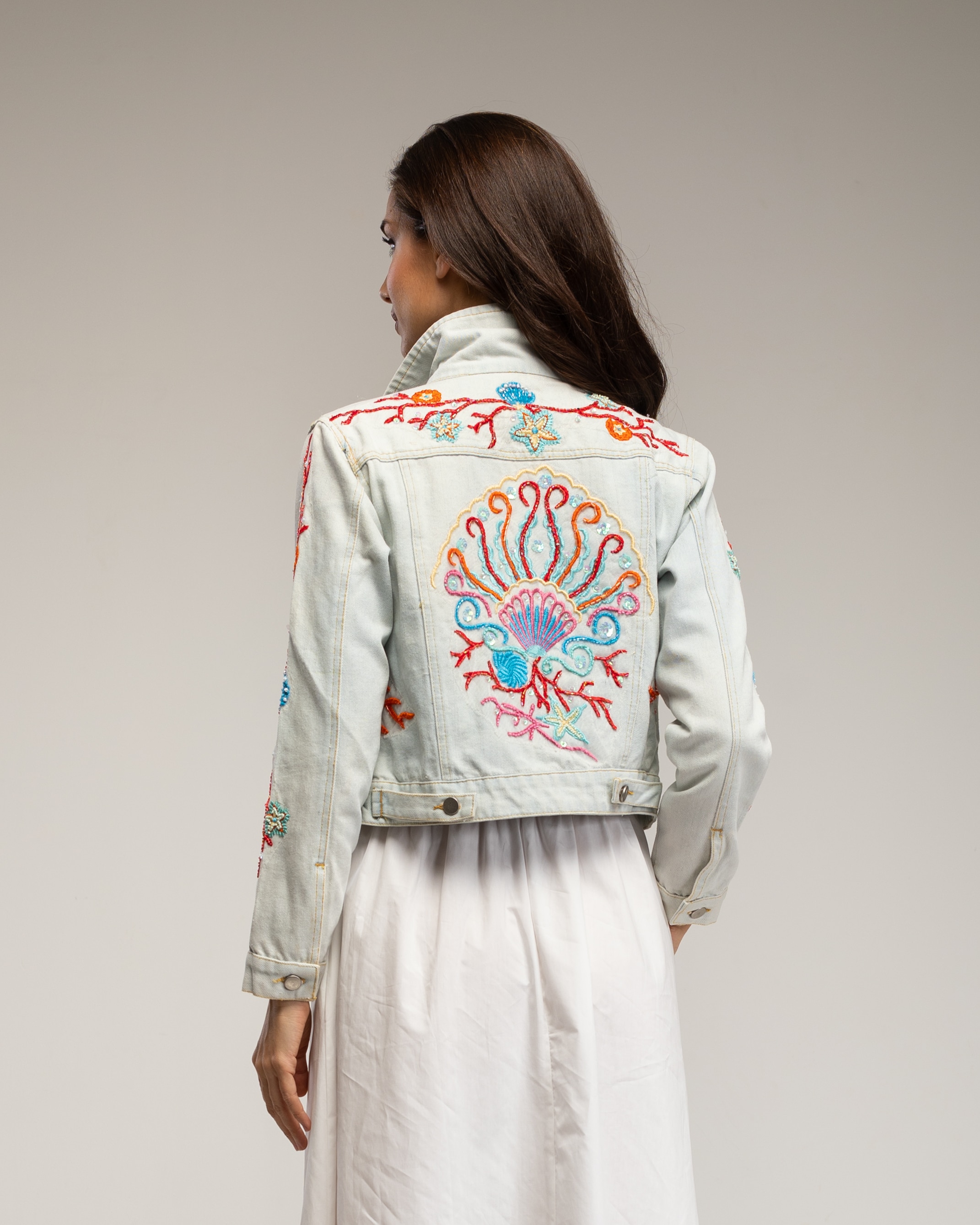 Cazadora denim de mujer con dibujo marino bordado y lentejuelas - Tantra - Azul claro Azul claro-2
