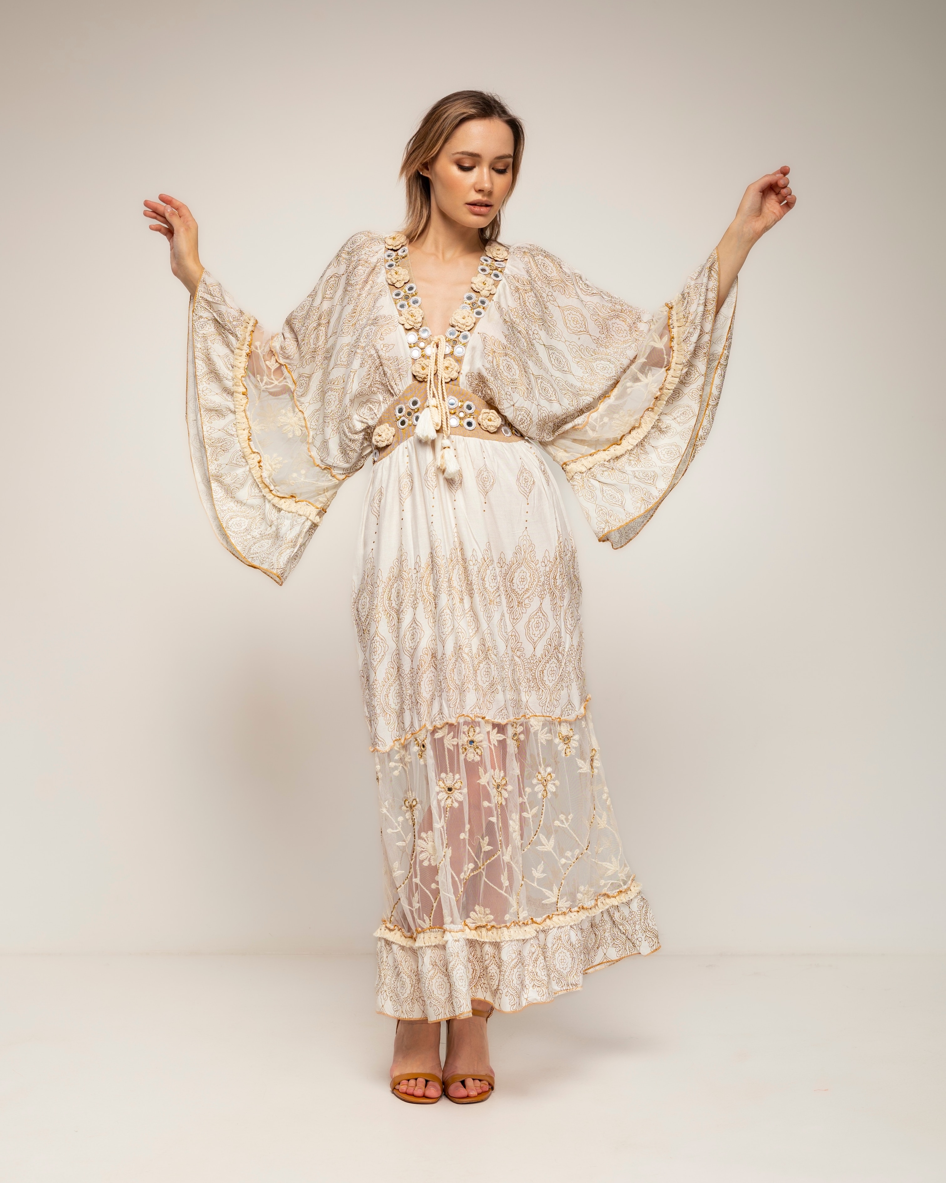 Vestido largo block print con encaje y bordados - Tantra - Crudo Crudo-1