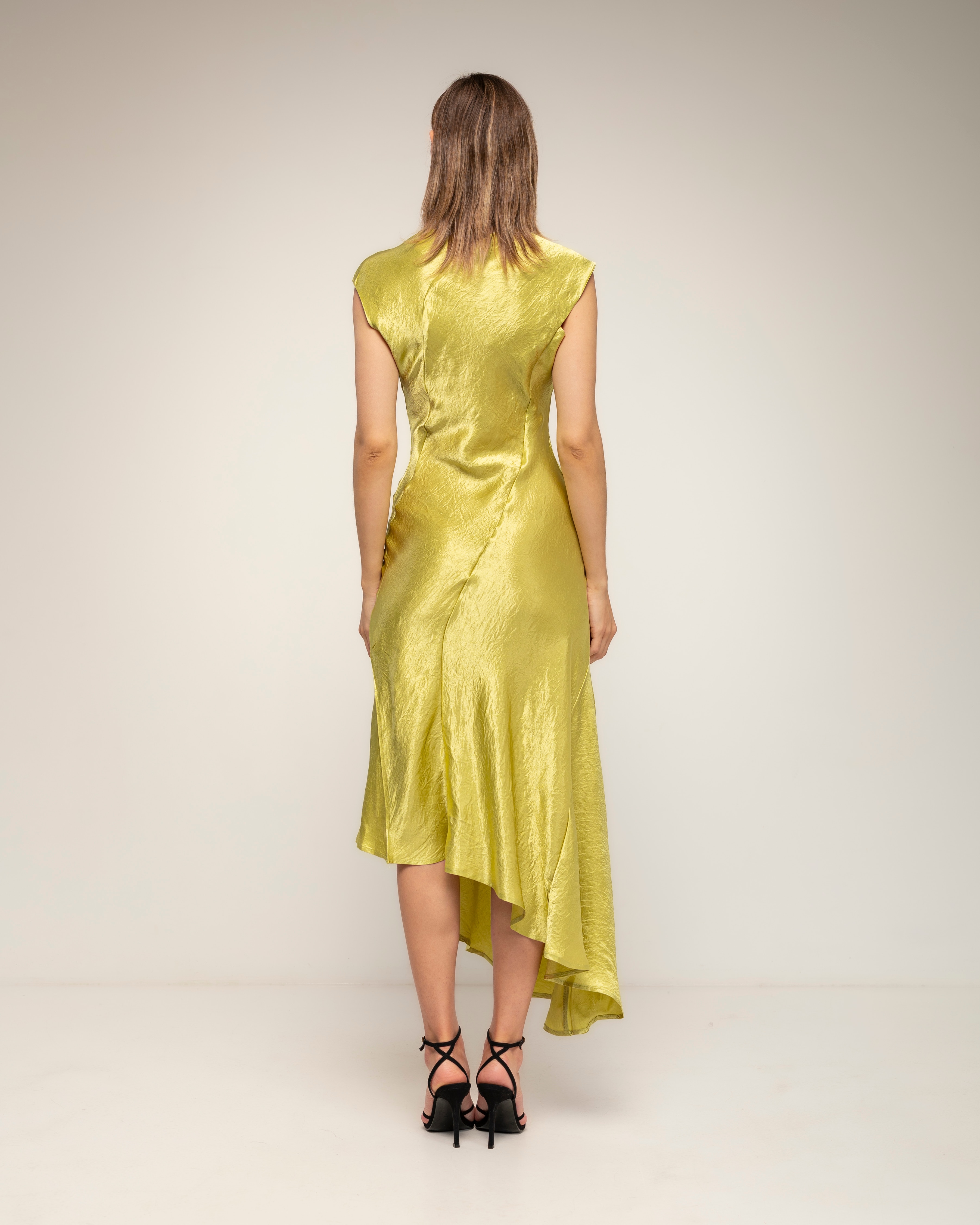 Vestido midi con textura de seda cuello barco y largo asimétrico - Tantra - Verde Verde-3