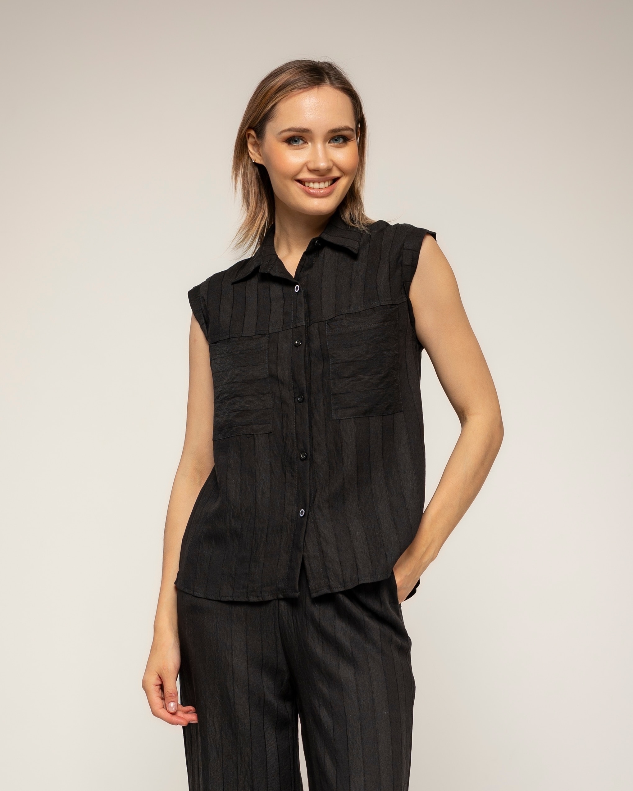 Conjunto de mujer con algodón, de camisa y pantalón con textura - Tantra - Negro Negro-3