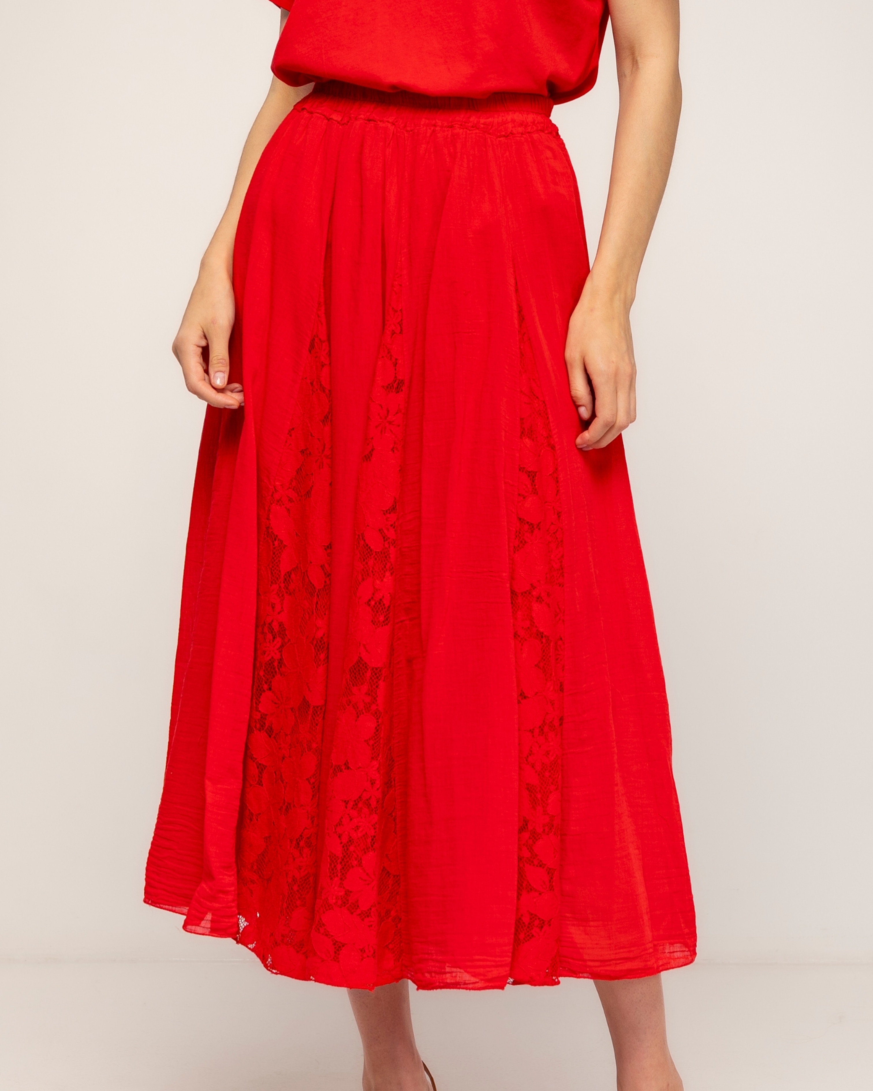 Falda 100% algodón de vuelo con detalles de encaje - Tantra - Rojo Rojo-4