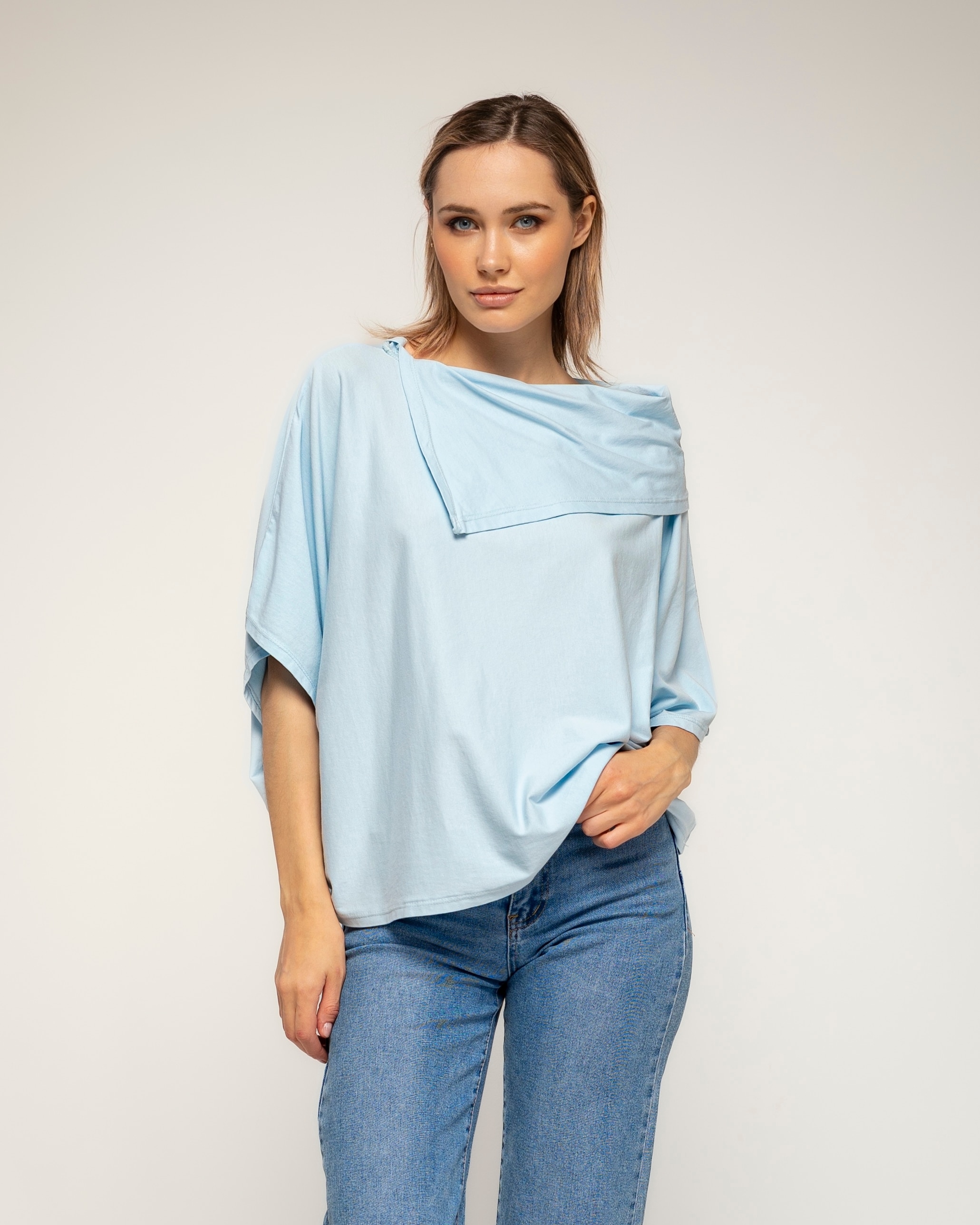 Camiseta de mujer 100% algodón con manga murciélago - Tantra - Azul claro Azul claro-1