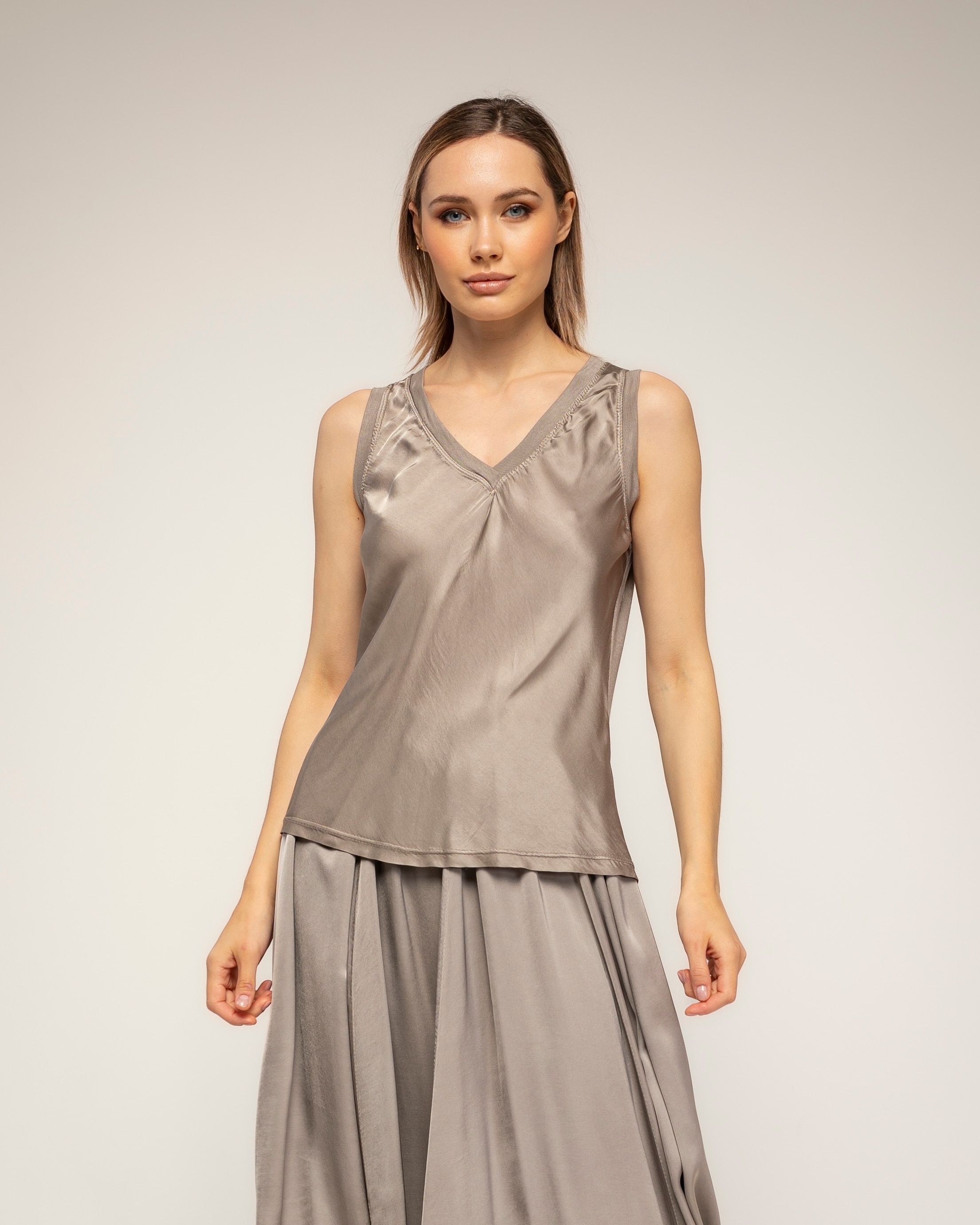 Top de mujer con seda con la parte de atrás de punto - Tantra - Beige Beige-1