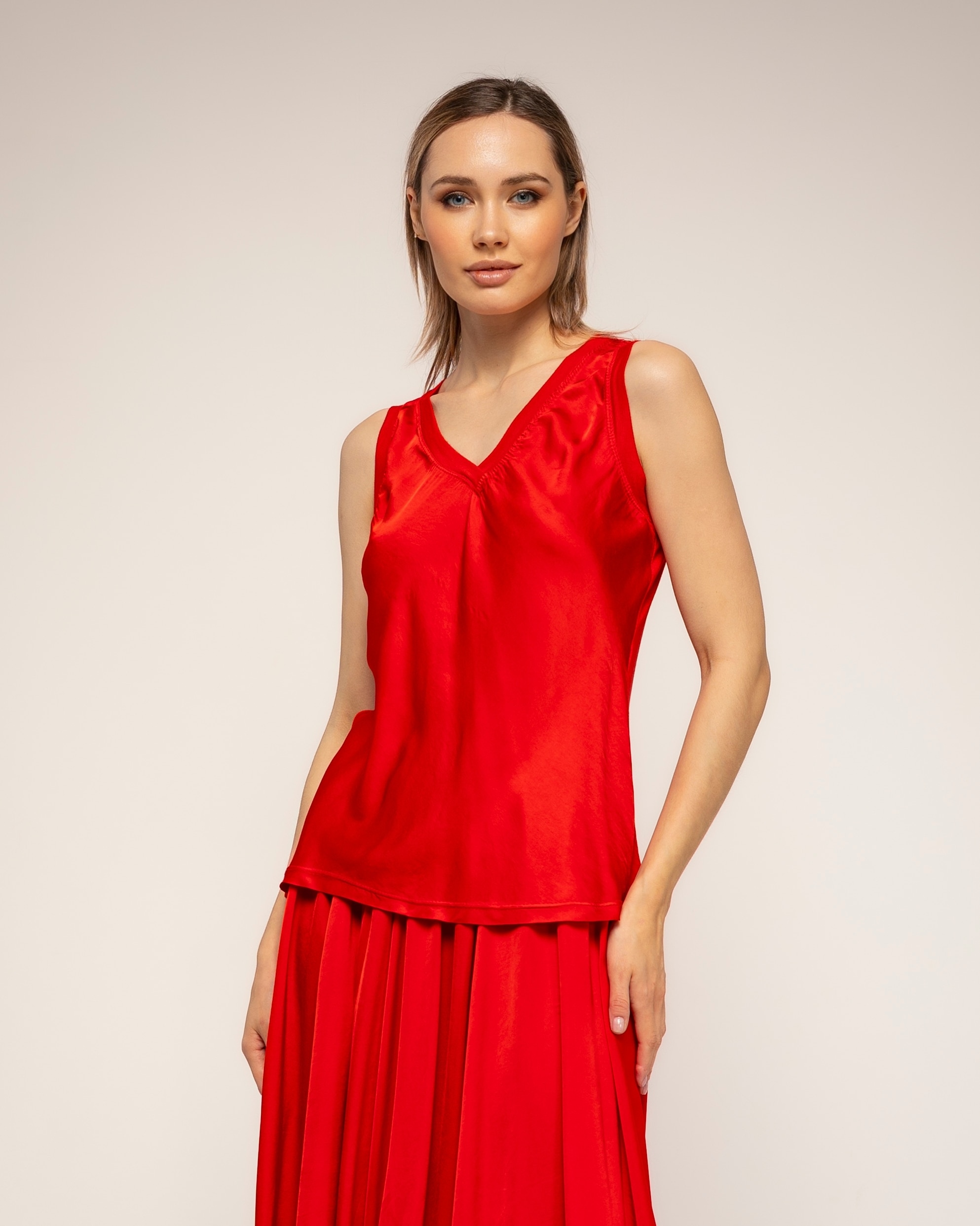 Top de mujer con seda con la parte de atrás de punto - Tantra - Rojo Rojo-1