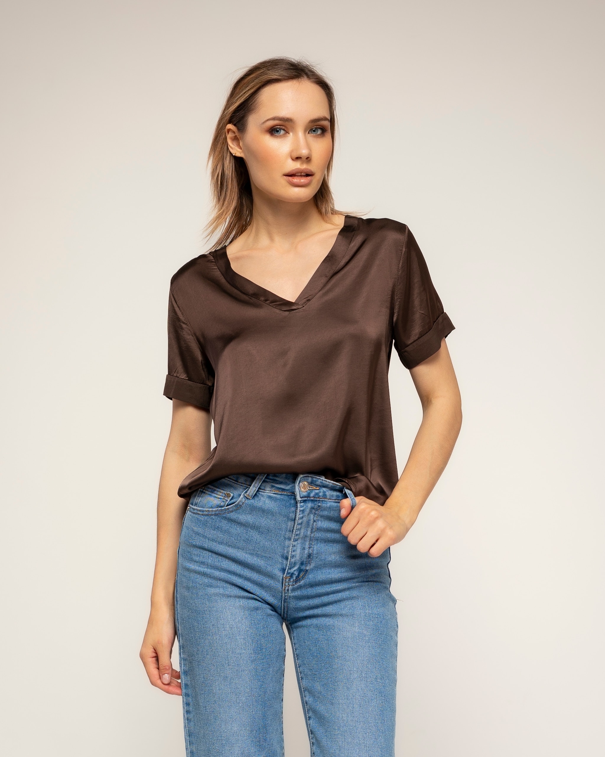 Top de mujer con seda con cuello pico - Tantra - Marrón Marrón-1