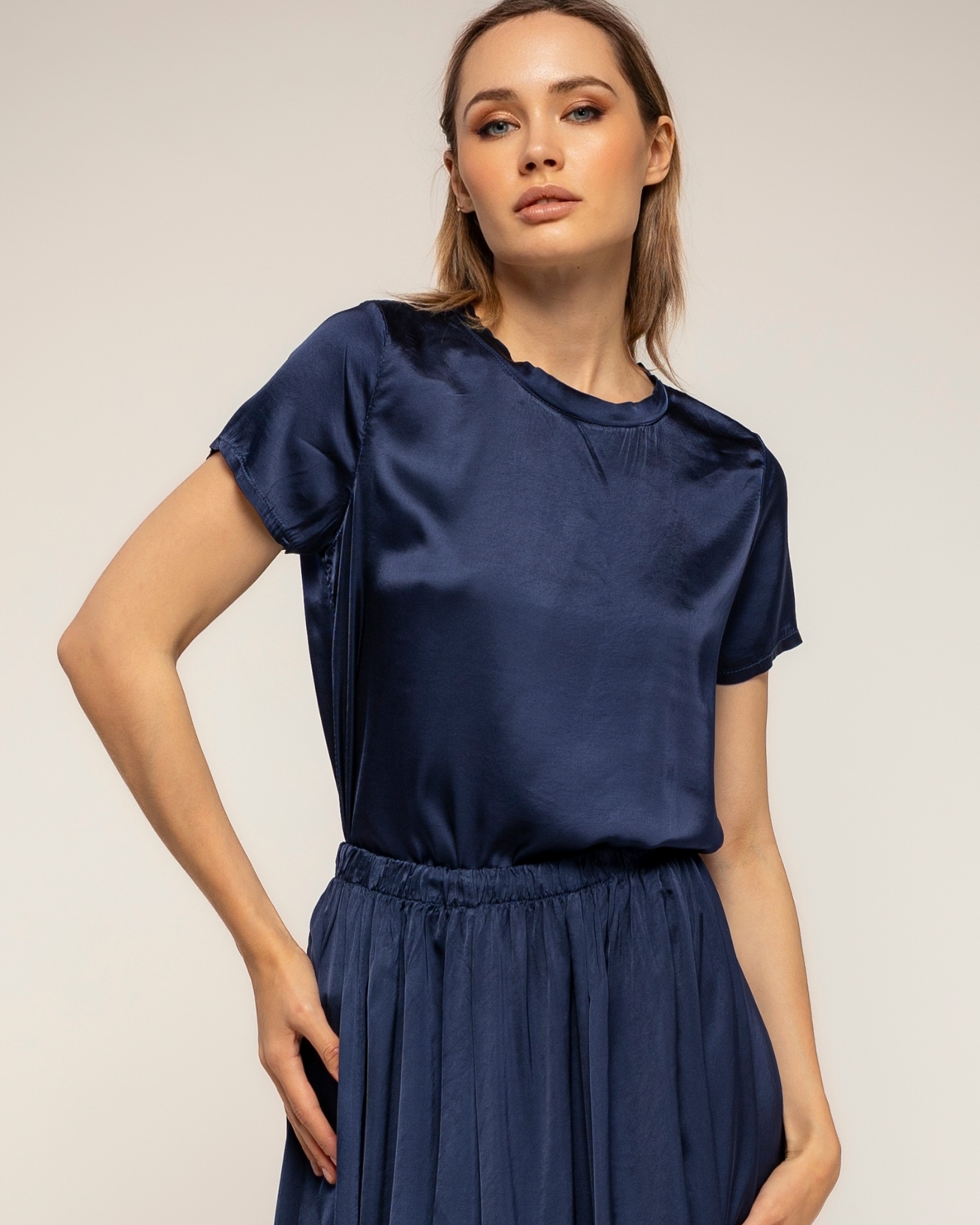 Top de mujer con seda con cuello redondo - Tantra - Azul marino Azul marino-3
