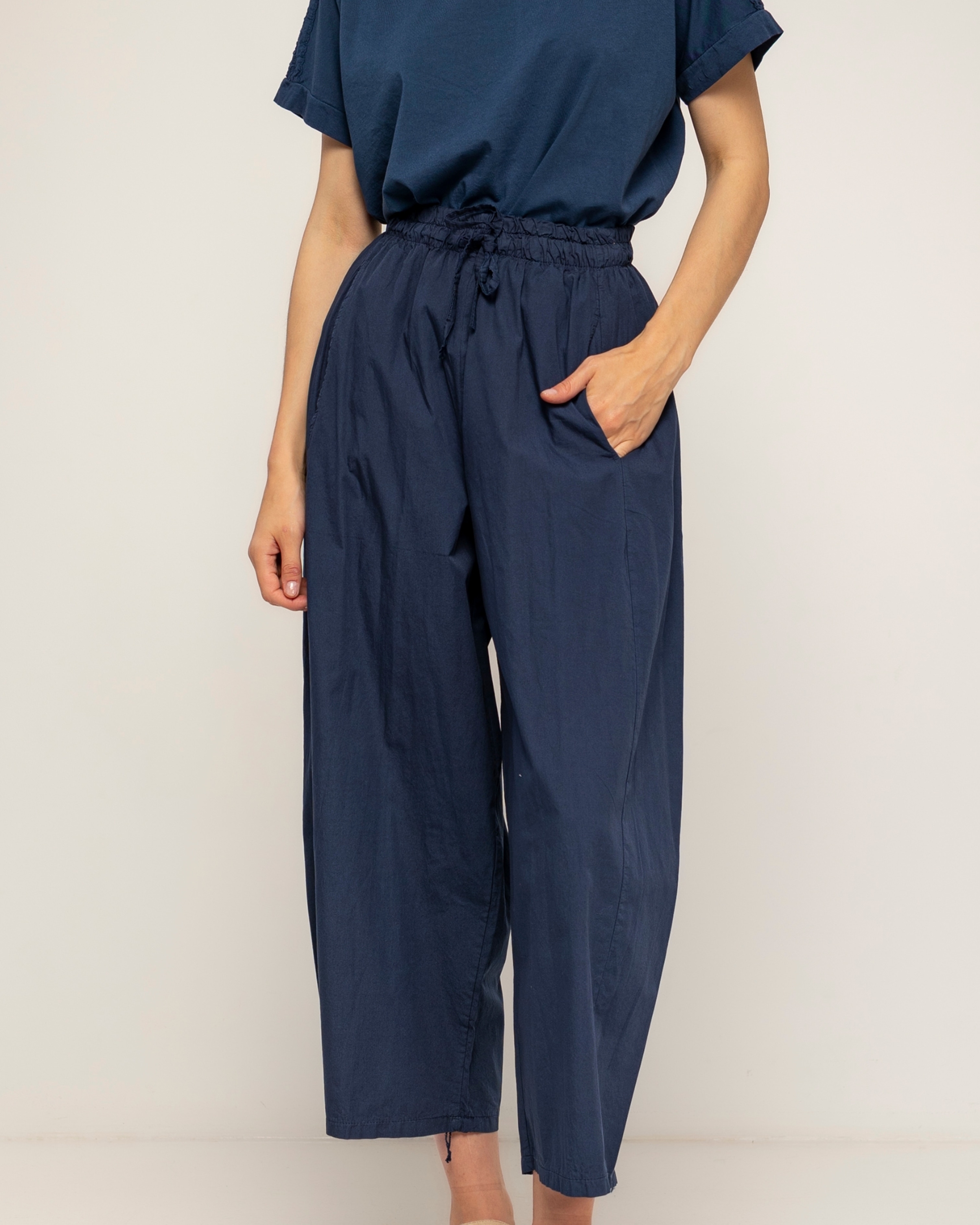 Pantalón de mujer 100% algodón, recto con bolsillos - Tantra - Azul marino Azul marino-4