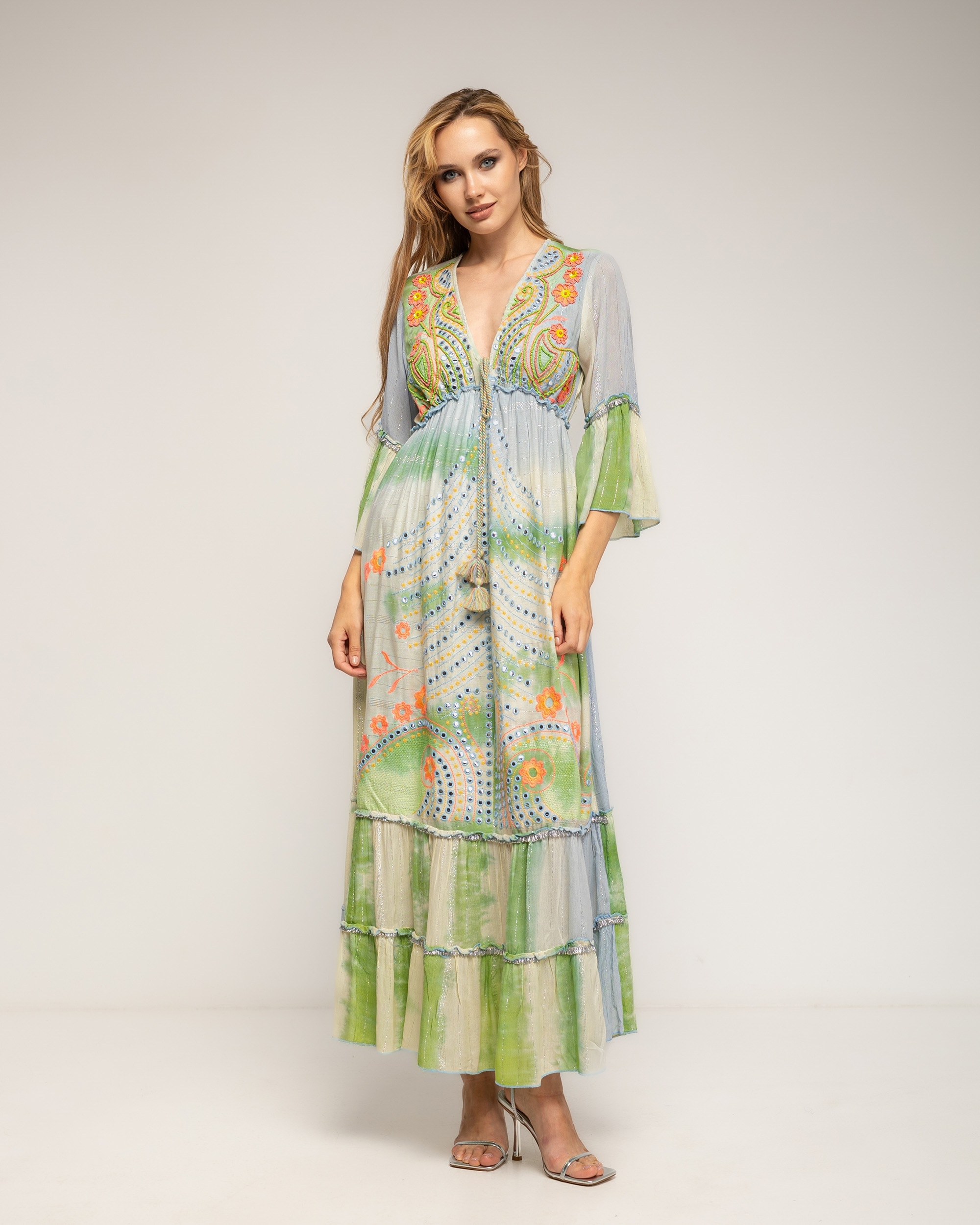 Vestido largo tye dye con bordados étnicos y bordados fluor - Tantra - Azul Azul-1