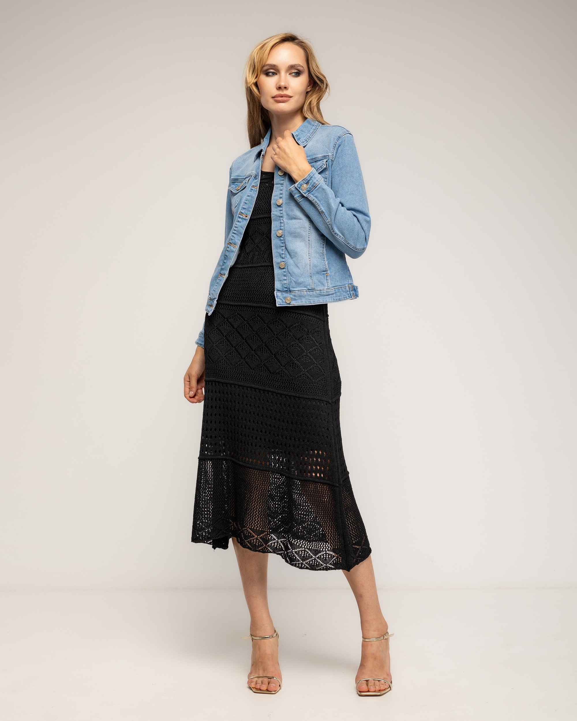 Chaqueta de mujer denim con textura en la espalda "the reason - Tantra - Azul denim Azul denim-4