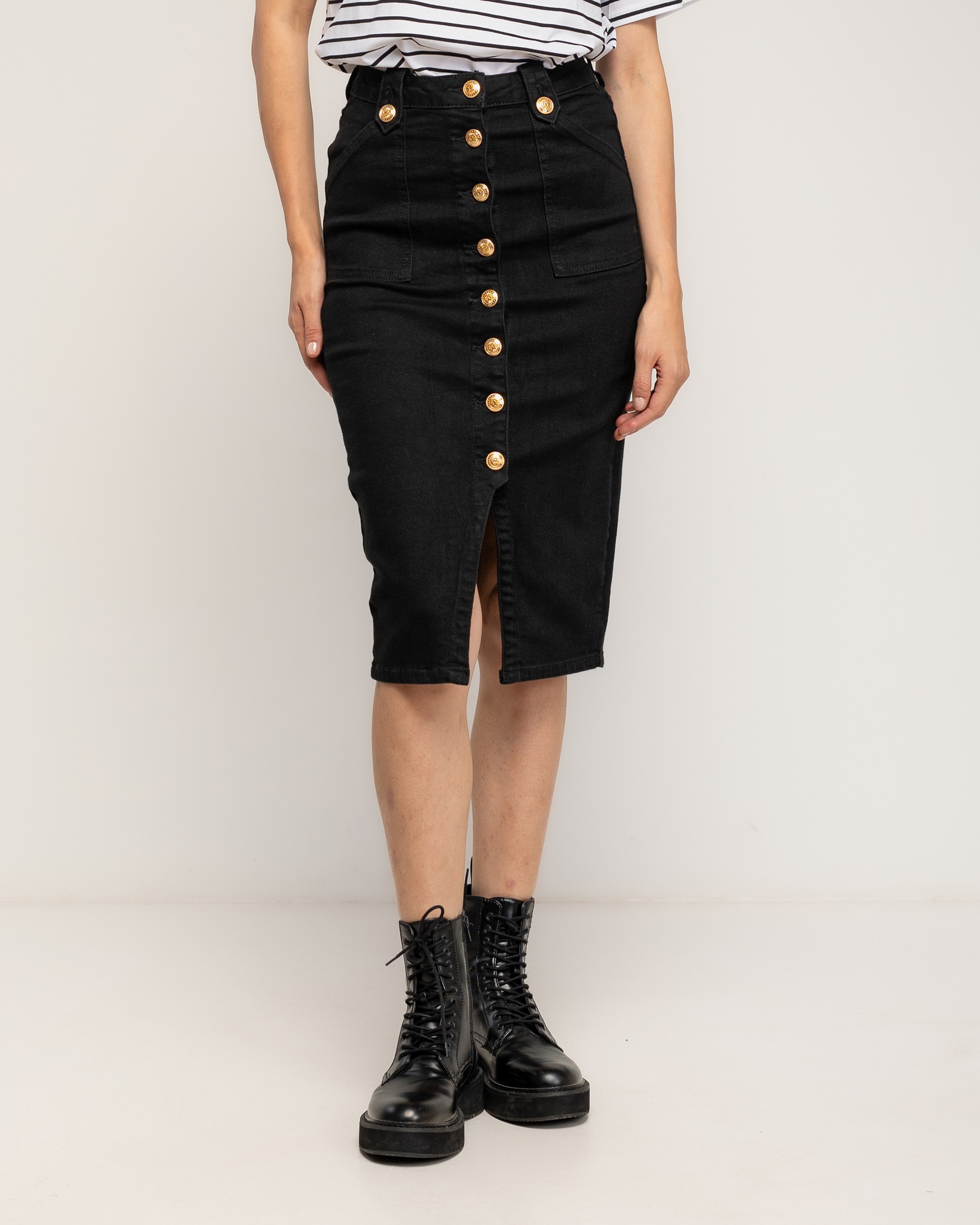 Falda denim entallada a la rodilla con cierre de botones dorados - Tantra - Negro Negro-2