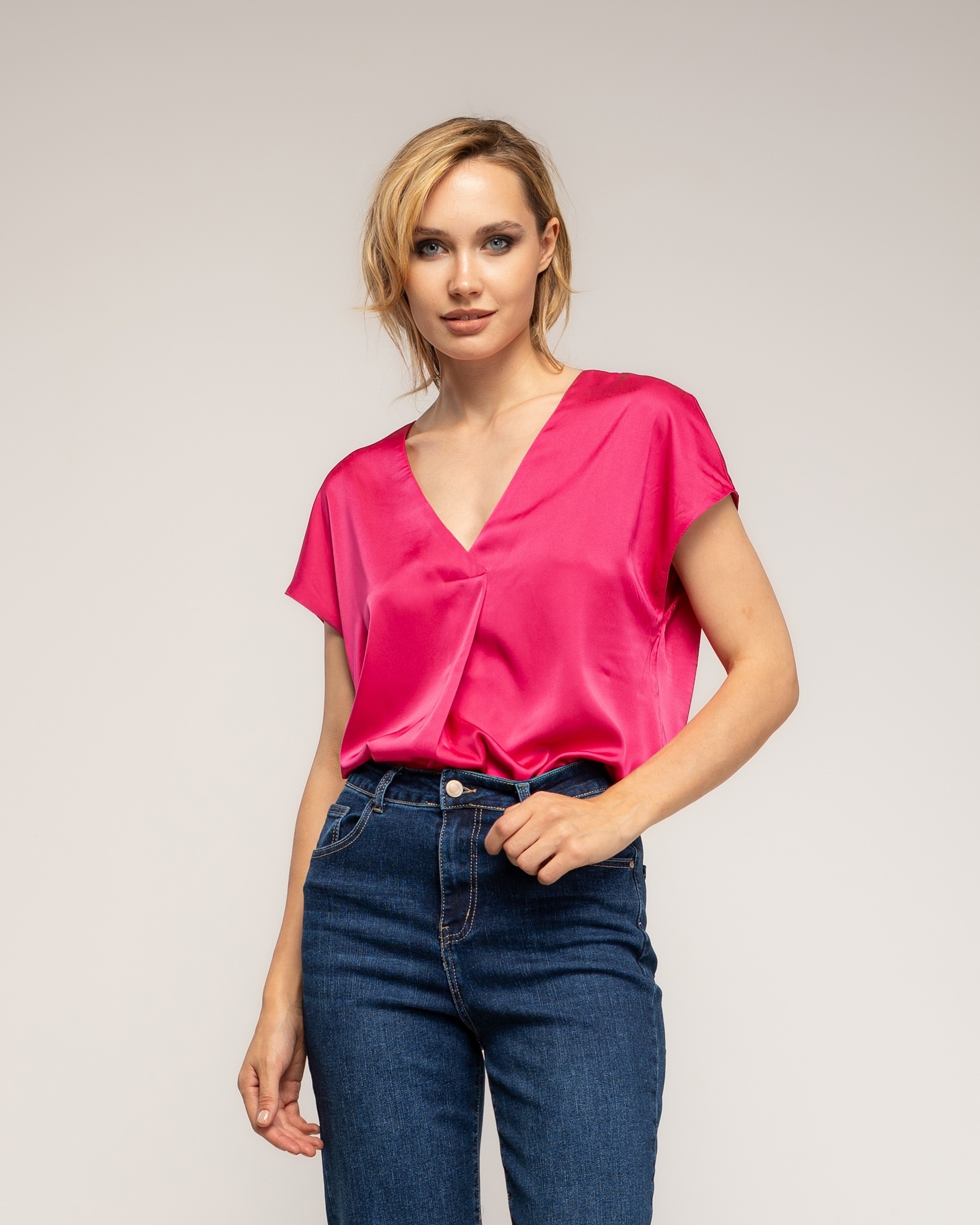 Top de mujer de raso con cuello pico - Tantra - Fucsia Fucsia-1